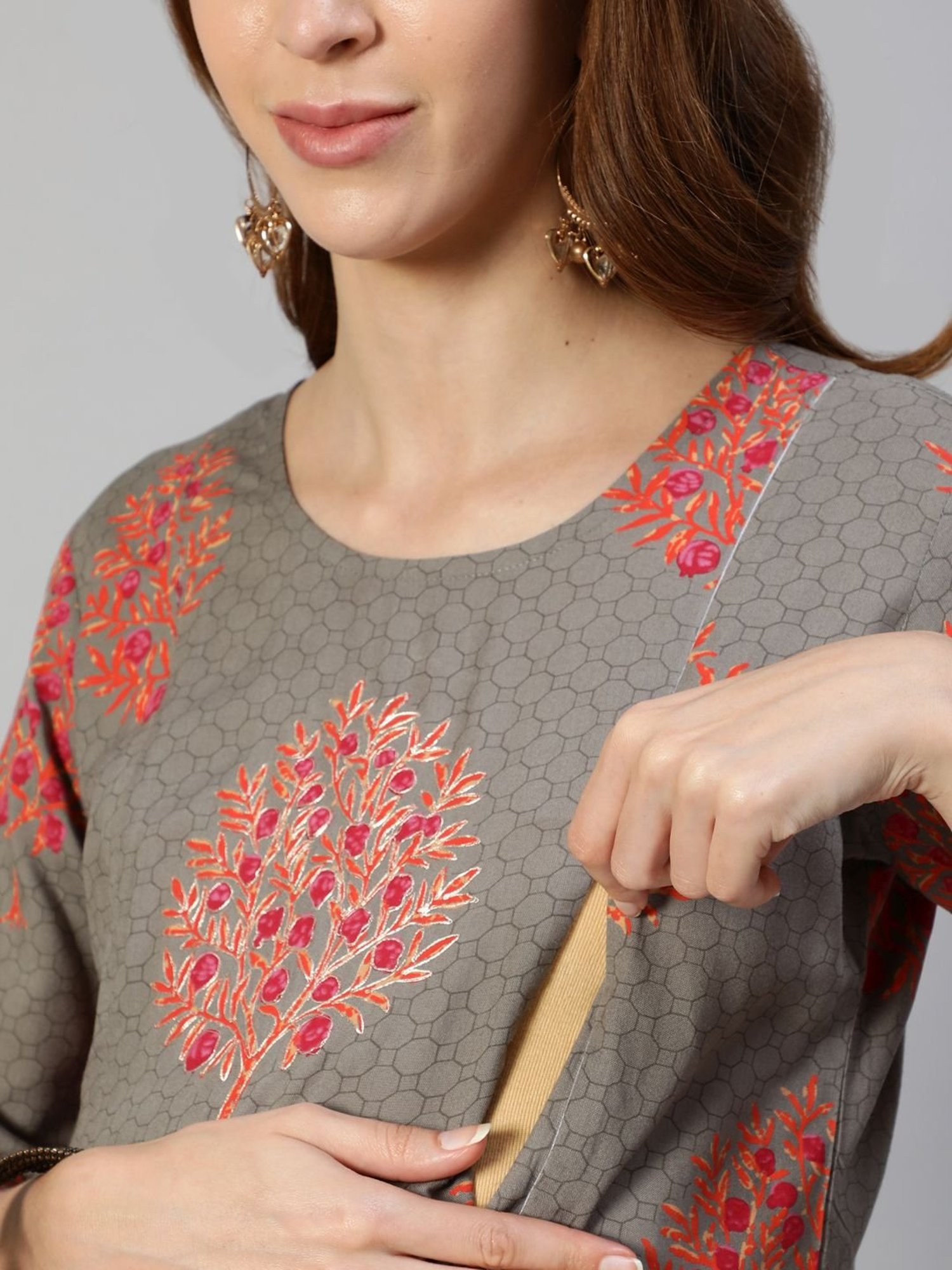 Anubhutee Grey & Red Print Maternity Dress