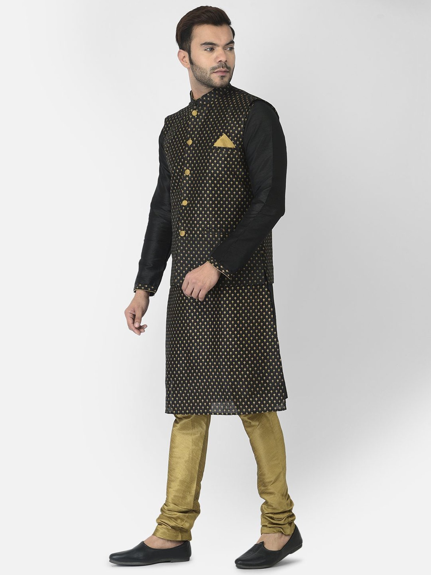 Deyann Black & Green Regular Fit Self Pattern Kurta Set With Jacket