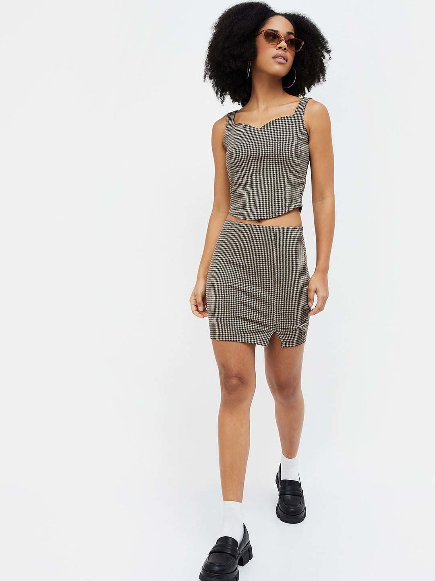Ginger by Lifestyle Black & Grey Printed Bodycon Skirt