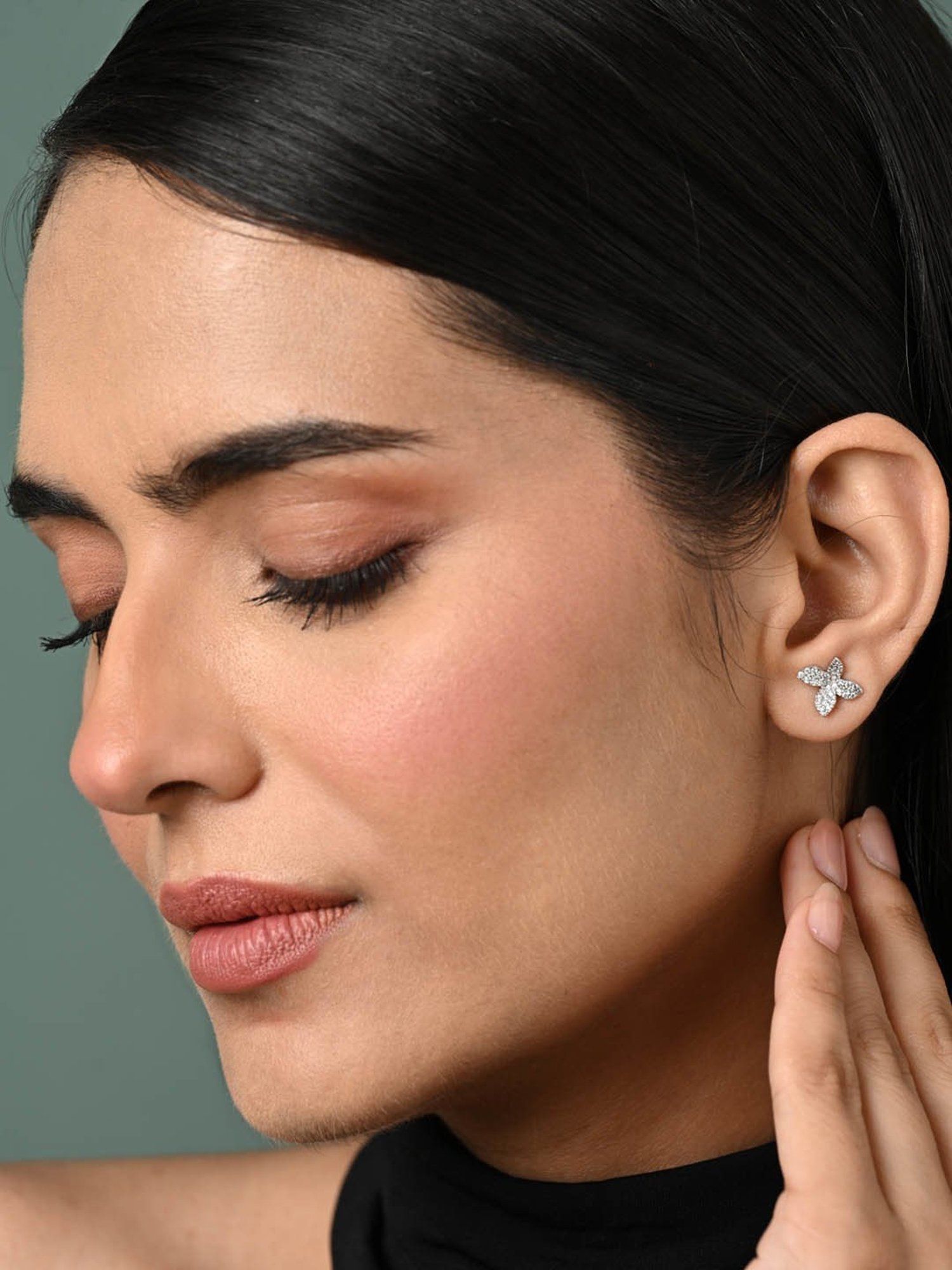 Clara 925 Silver Platinum Plated Swiss Zirconia Floral Stud Earrings Gift for Women