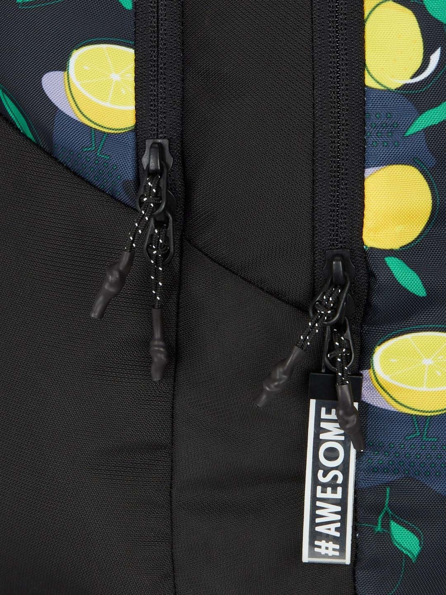 Wiki 21.5 Ltrs Black Medium Backpack