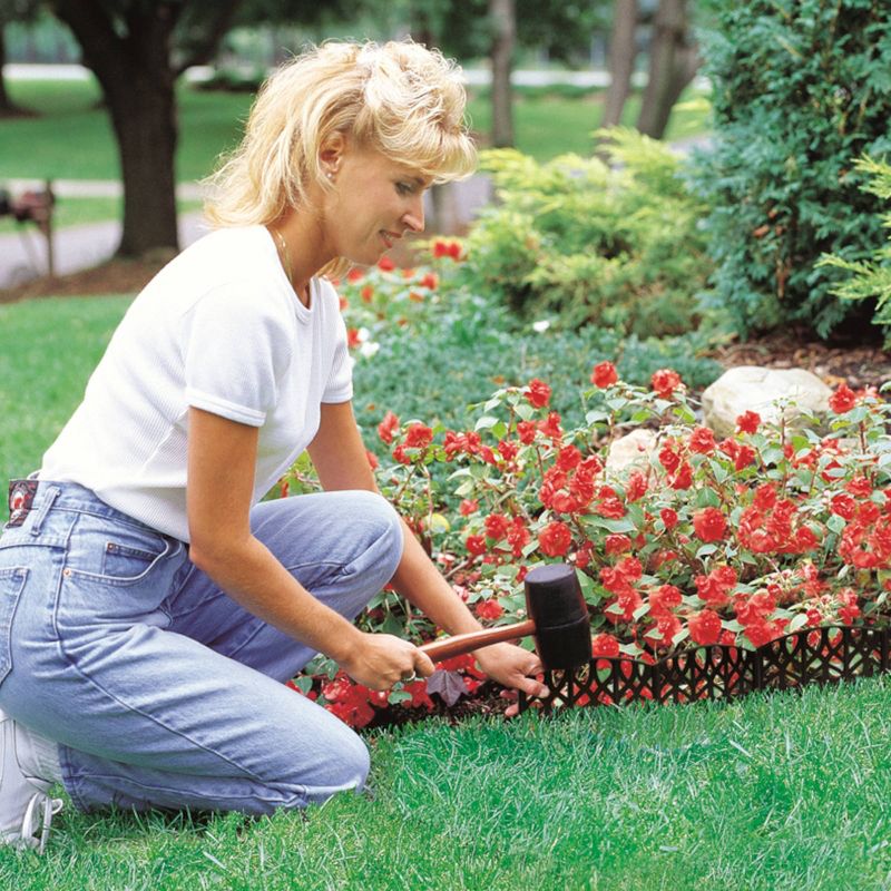 .250" Resin Emsco Elegant Edging - 20' Black