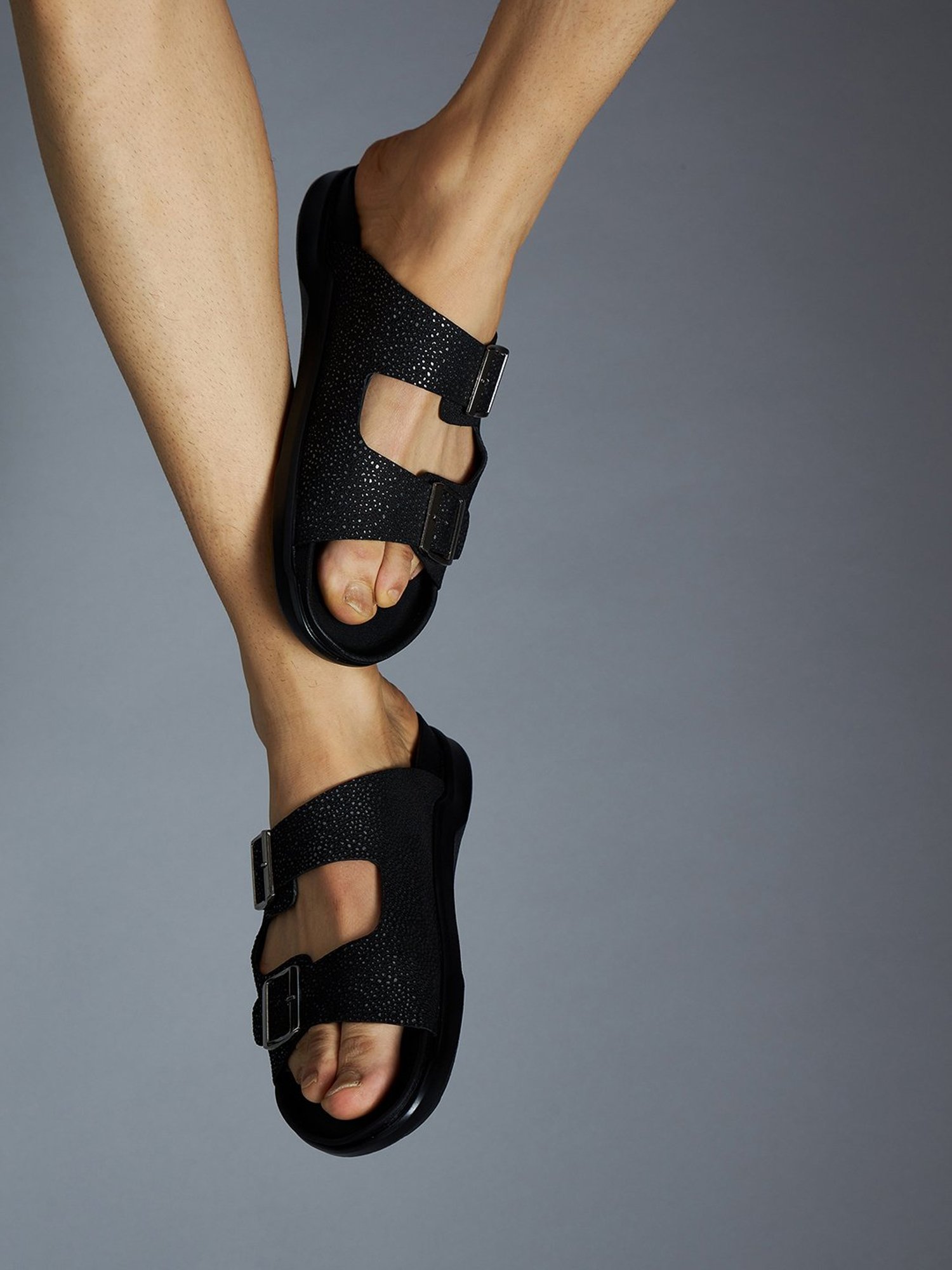 Hitz Men's Charcoal Casual Sandals