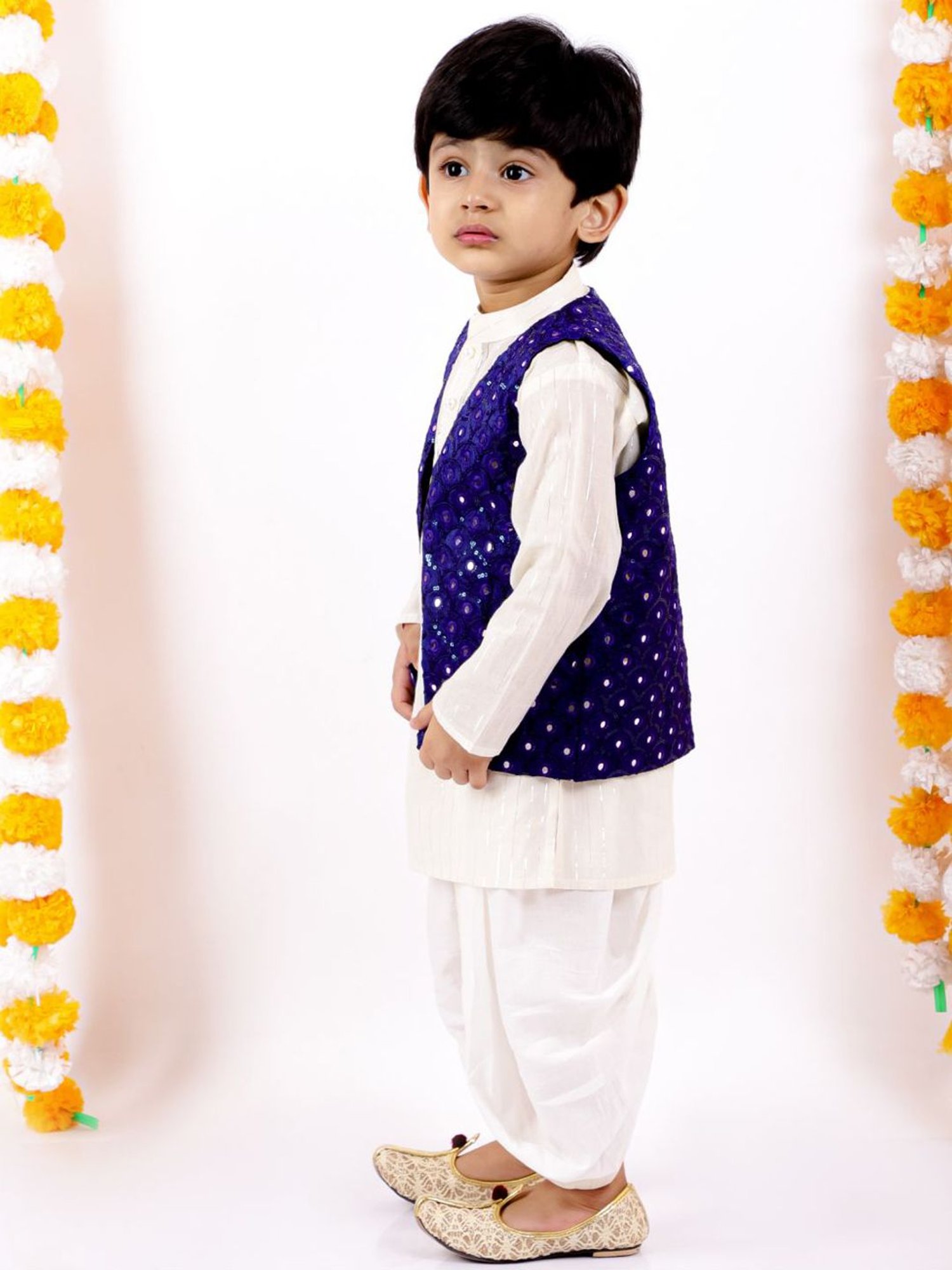 Little Bansi Kids Blue & White Cotton Embellished Kurta Set