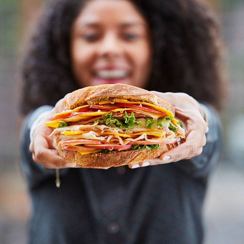 Sargento Natural Medium Cheddar Sliced Cheese - 8oz/11 slices