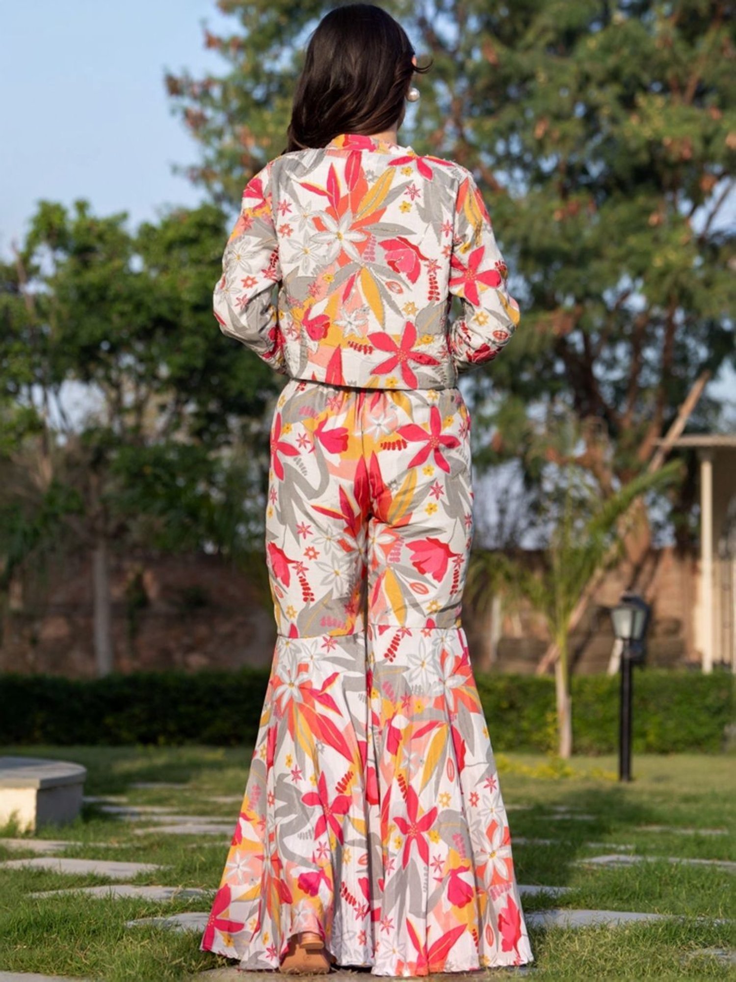 HOUSE OF JAMOTI Grey Printed Crop Top Sharara Set With Cape