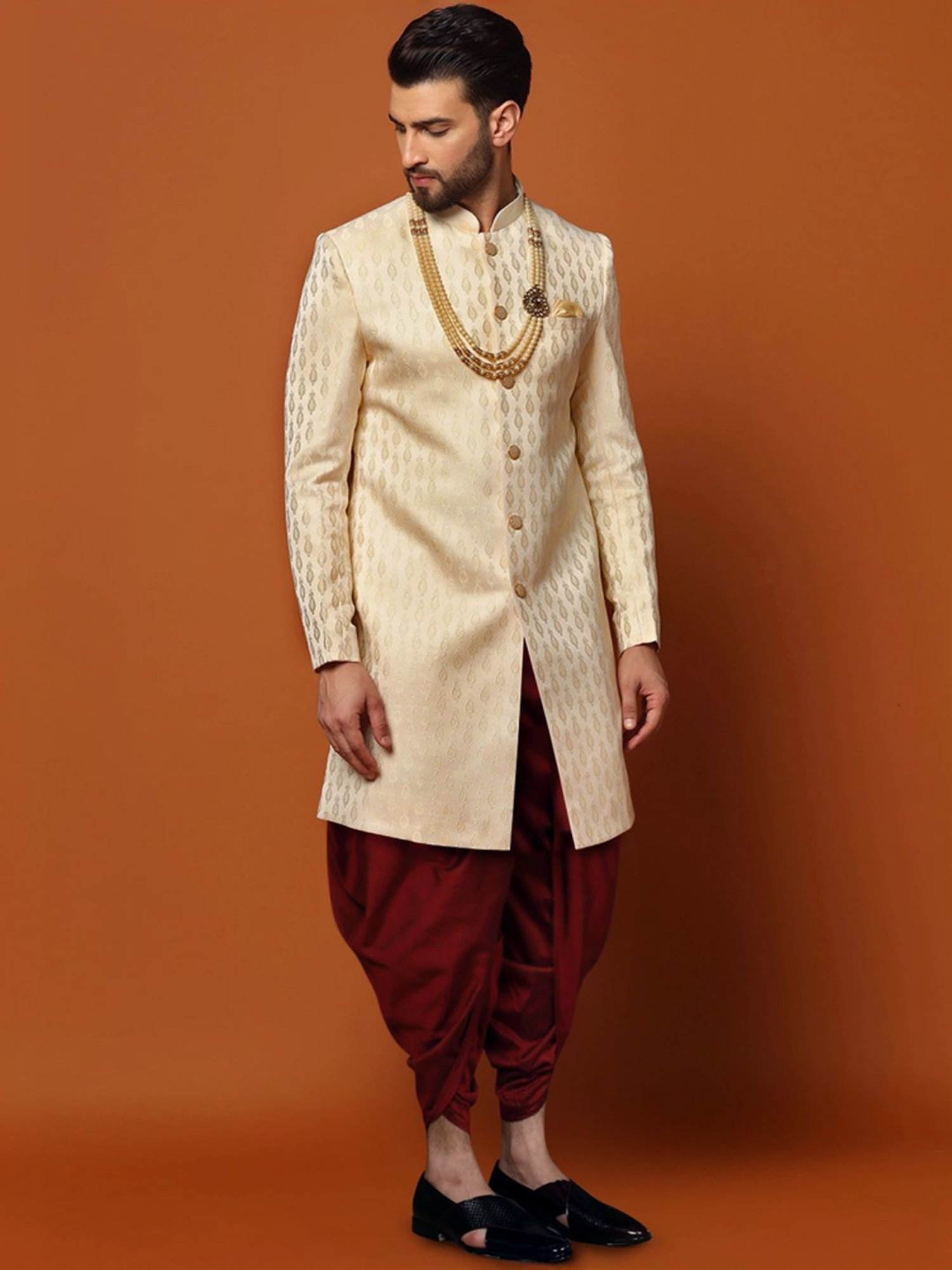 Benstoke Black & Maroon Regular Fit Sherwani Set