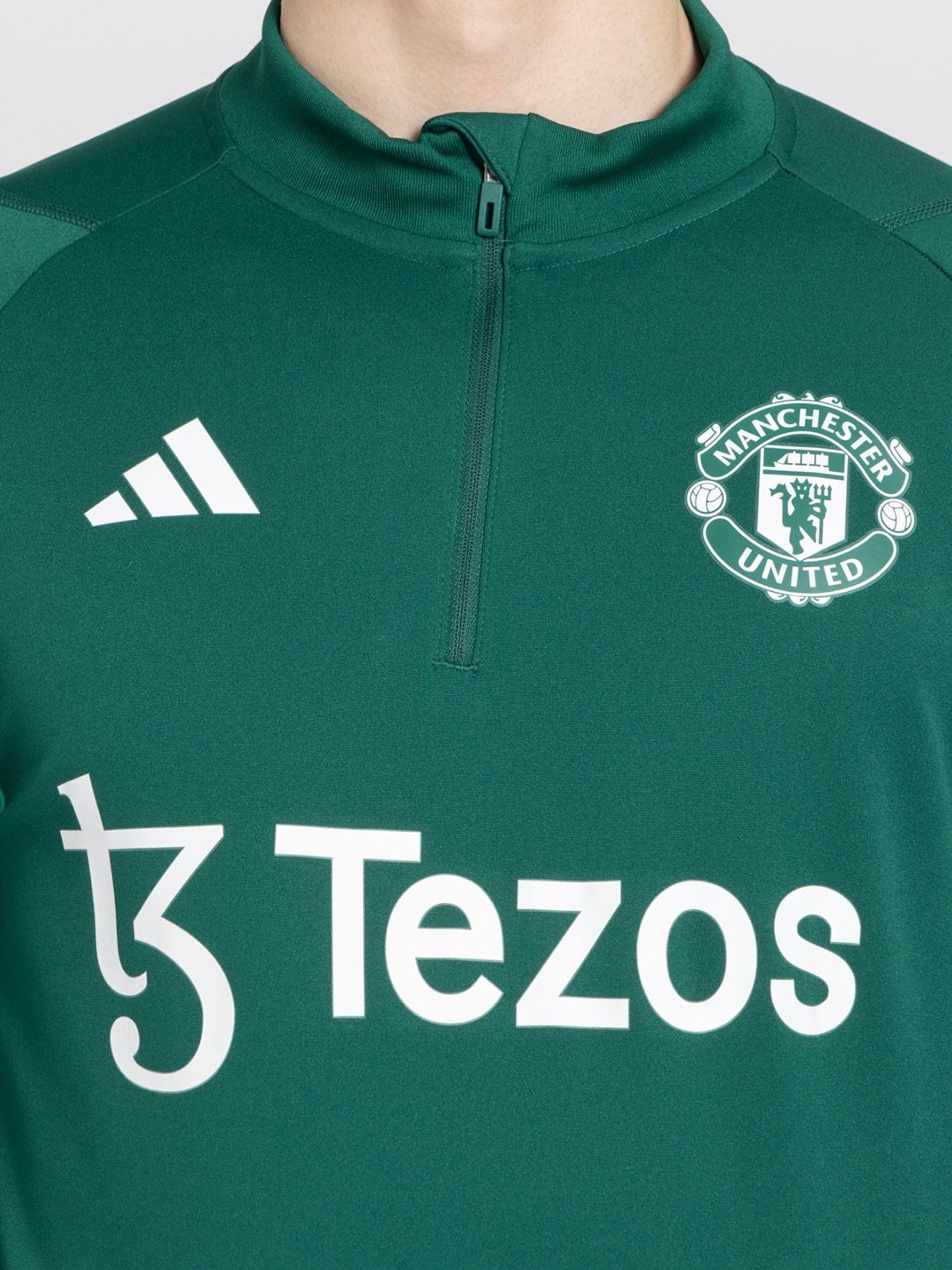 Columbia Black Regular Fit Sports T-Shirt