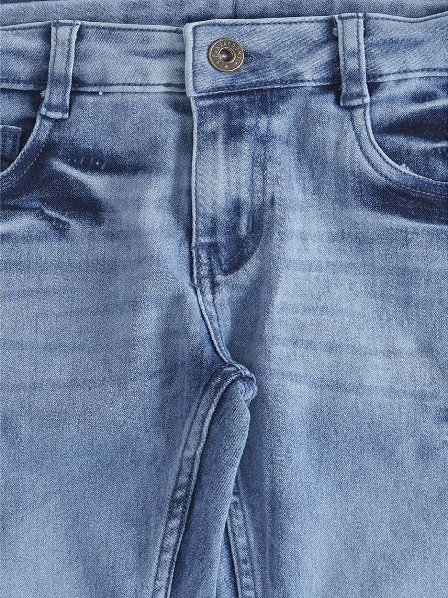 Pantaloons Junior Girls Blue Cotton Embellished Jeans