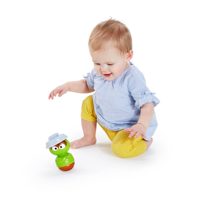 Bright Starts Sesame Street Oscar Stacking Cups - 5pc