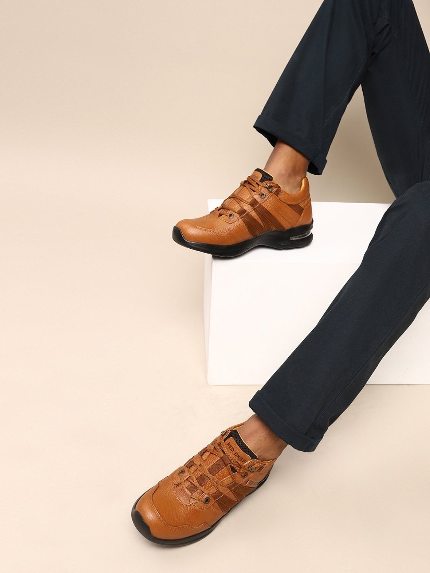 Red Chief Men's Tan Casual Shoes