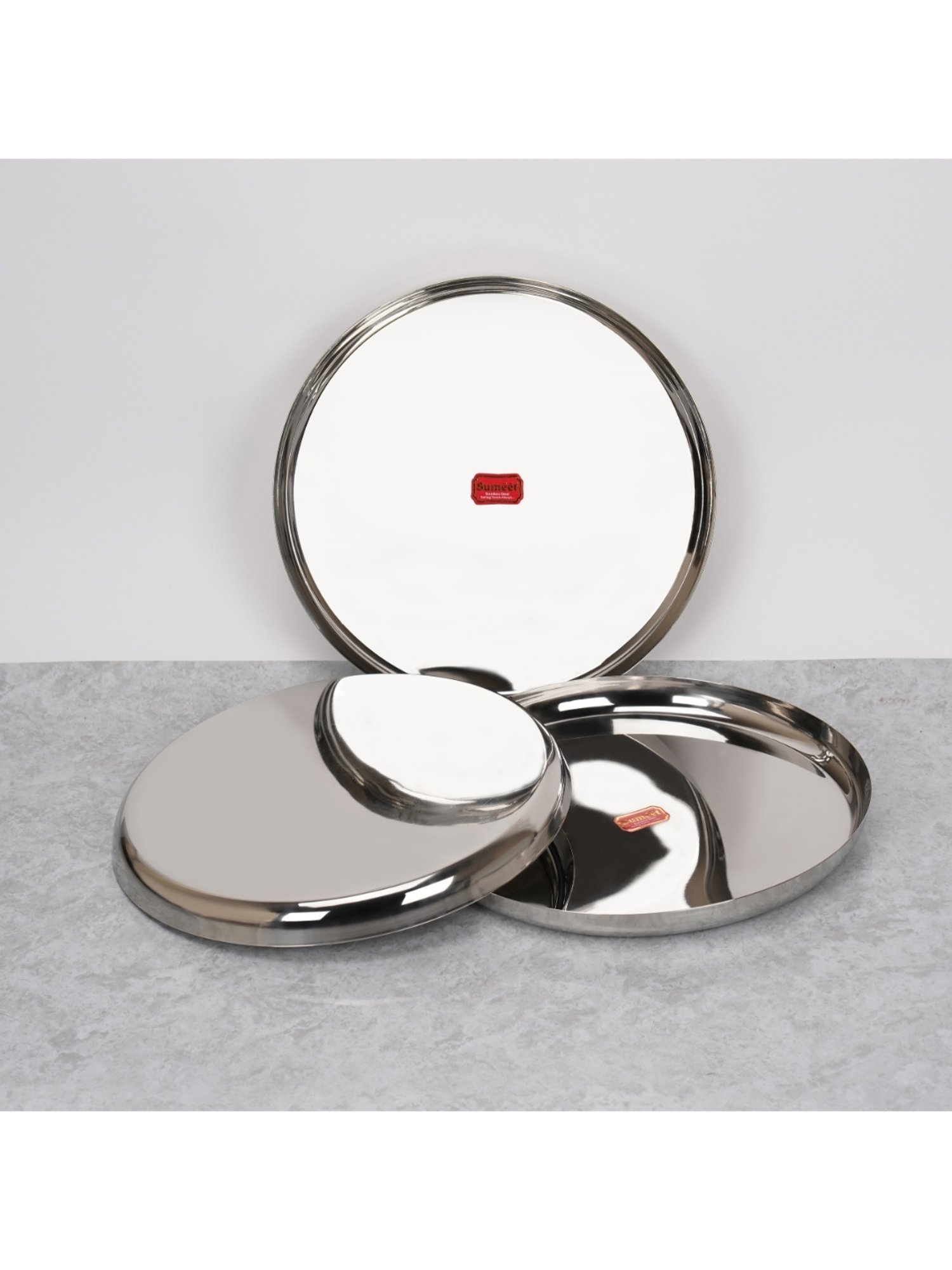 Sumeet Stainless-Steel Apple Shape Heavy Gauge Dinner Plates with Mirror Finish-34.6cm, Set of 3pc