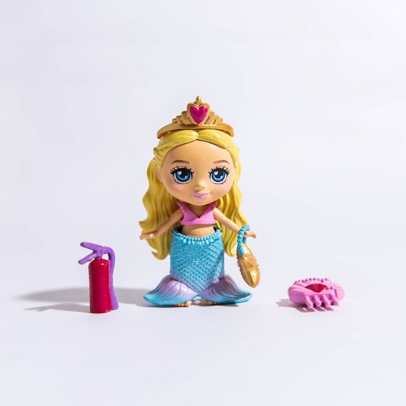 Love, Diana Fashion Fabulous! Surprise Collectible Doll