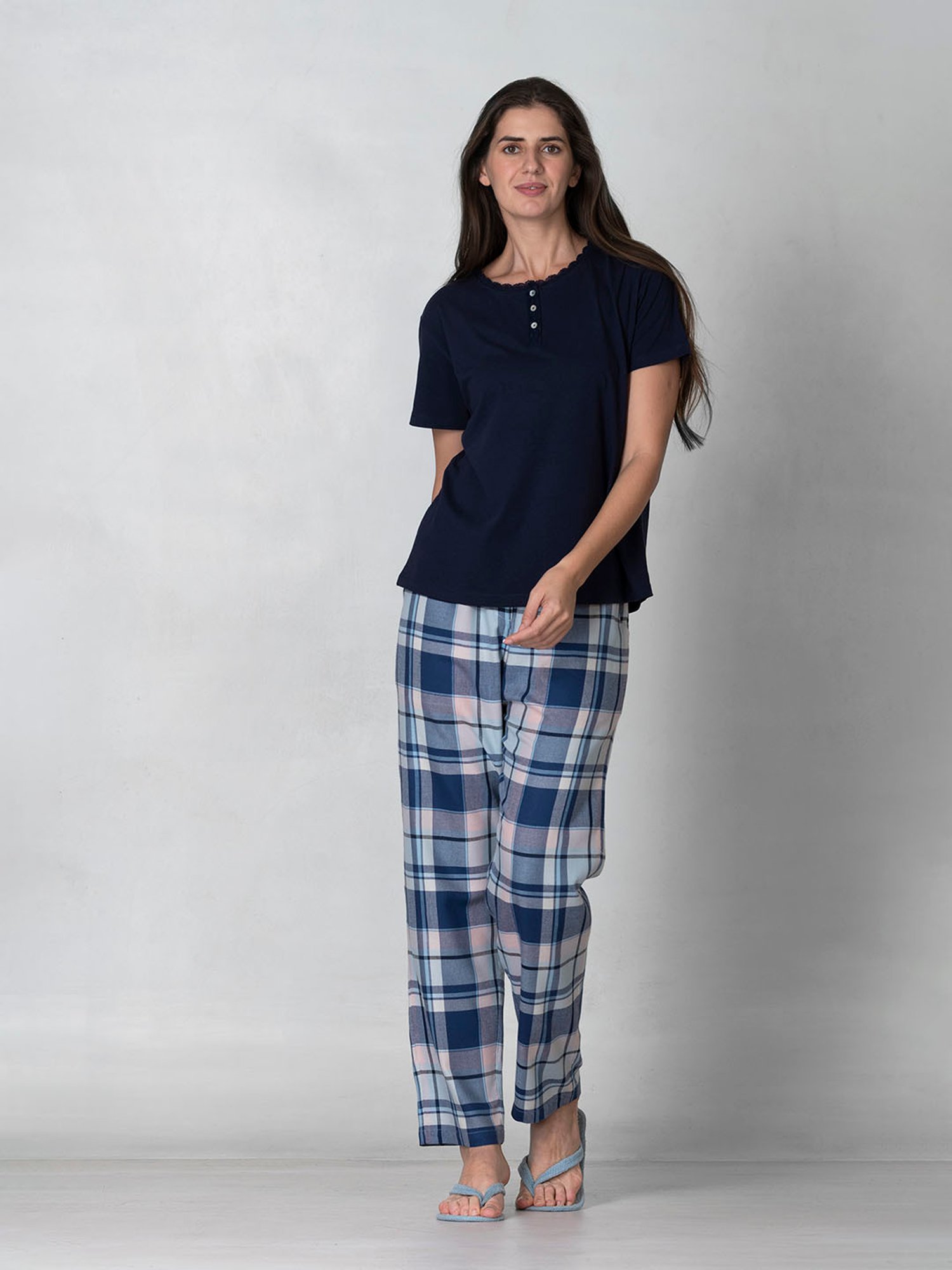 The Calm Collective Blue & White Checks Pyjamas