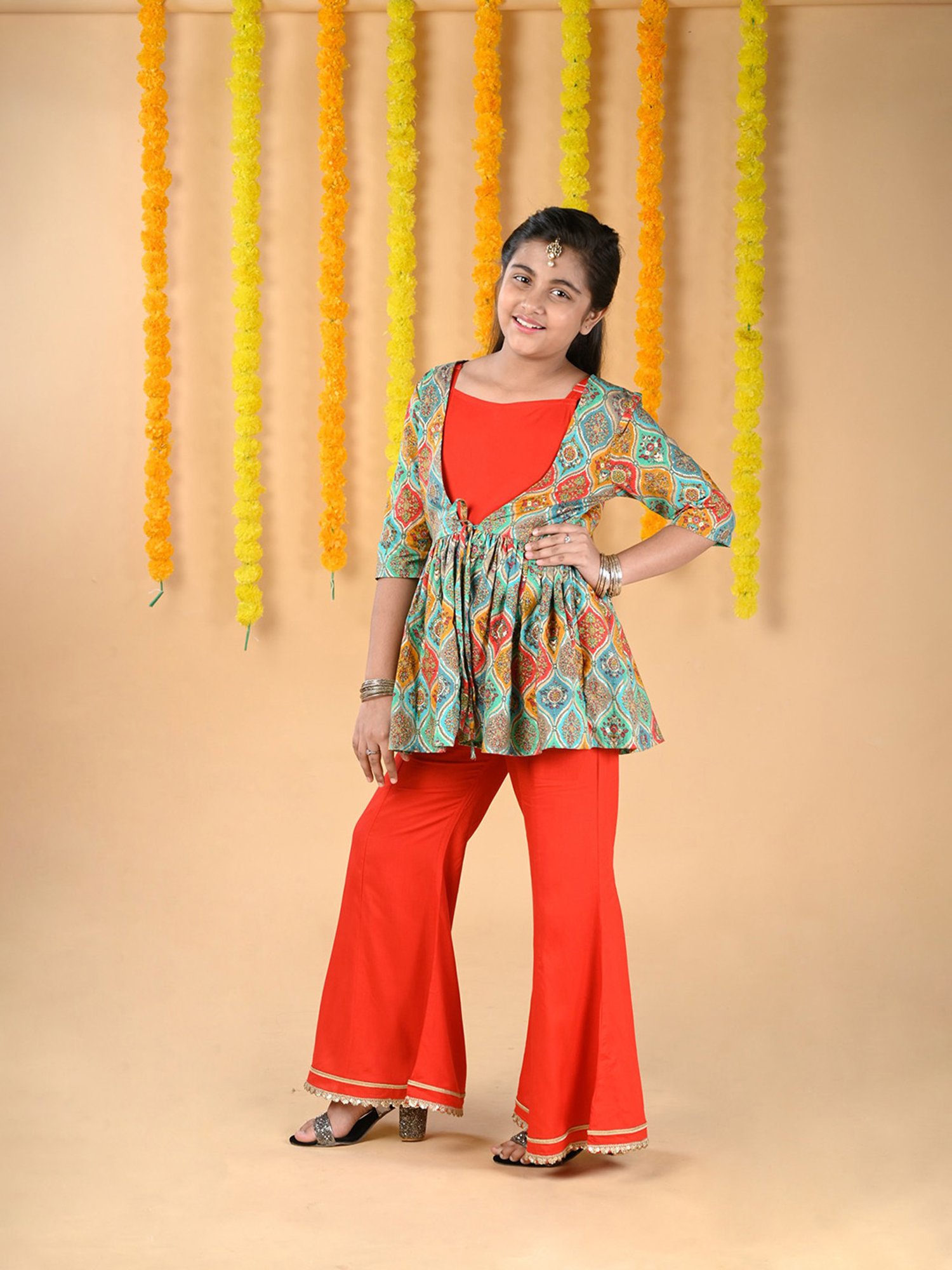 Budding Bees Kids Multicolor Printed Top, Jacket, Pants with Scrunchie