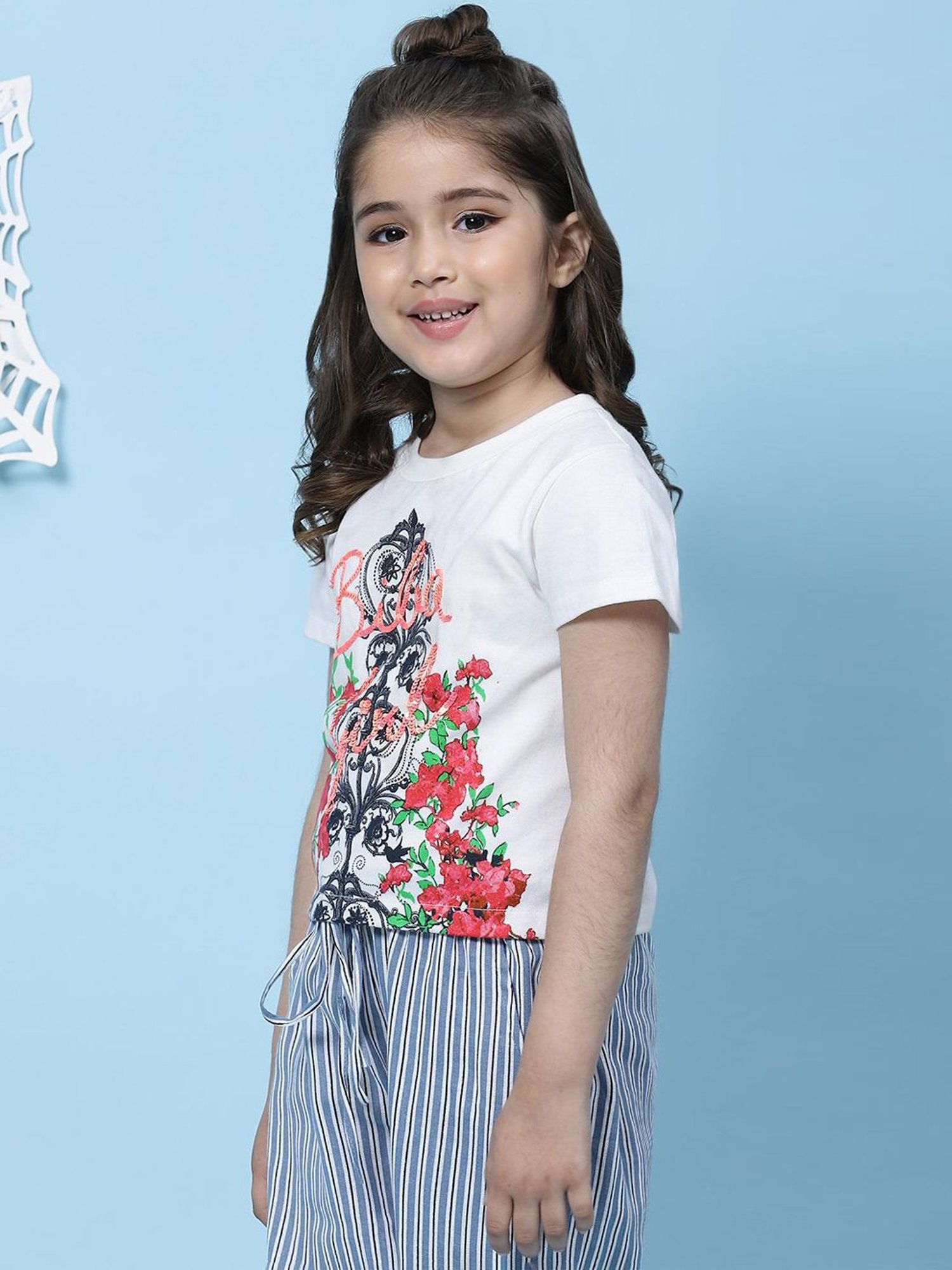 BIBA Girls White Cotton Printed T-Shirt