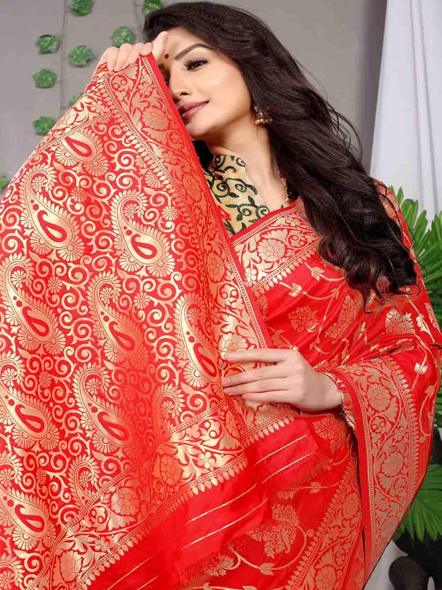 SHUBHKALA Red Silk Woven Saree With Unstitched Blouse