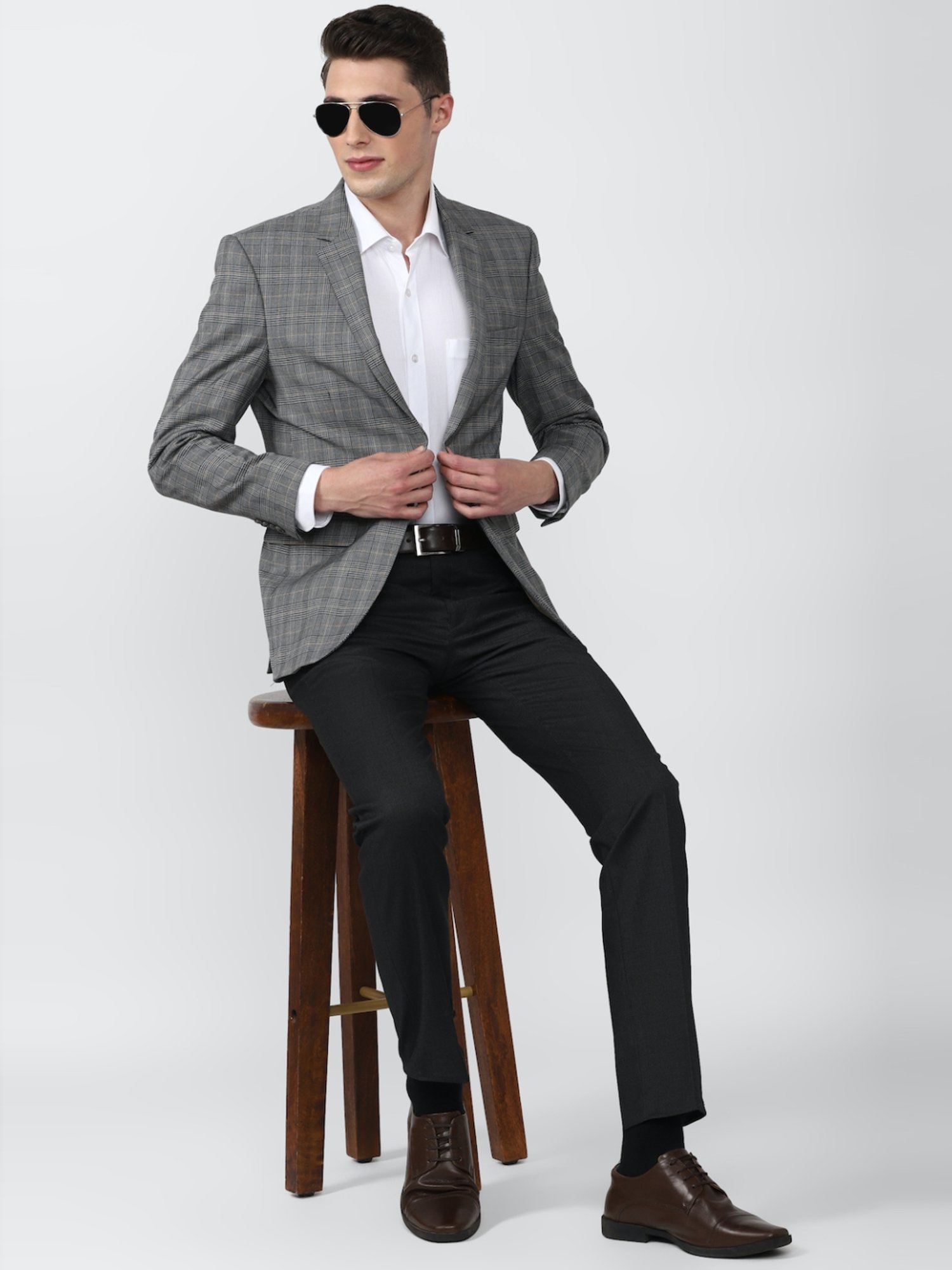 Peter England Elite Grey Slim Fit Checks Blazer