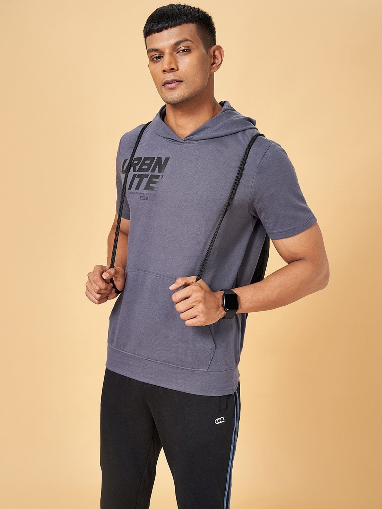 Ajile by Pantaloons Grey Slim Fit Hooded T-Shirt