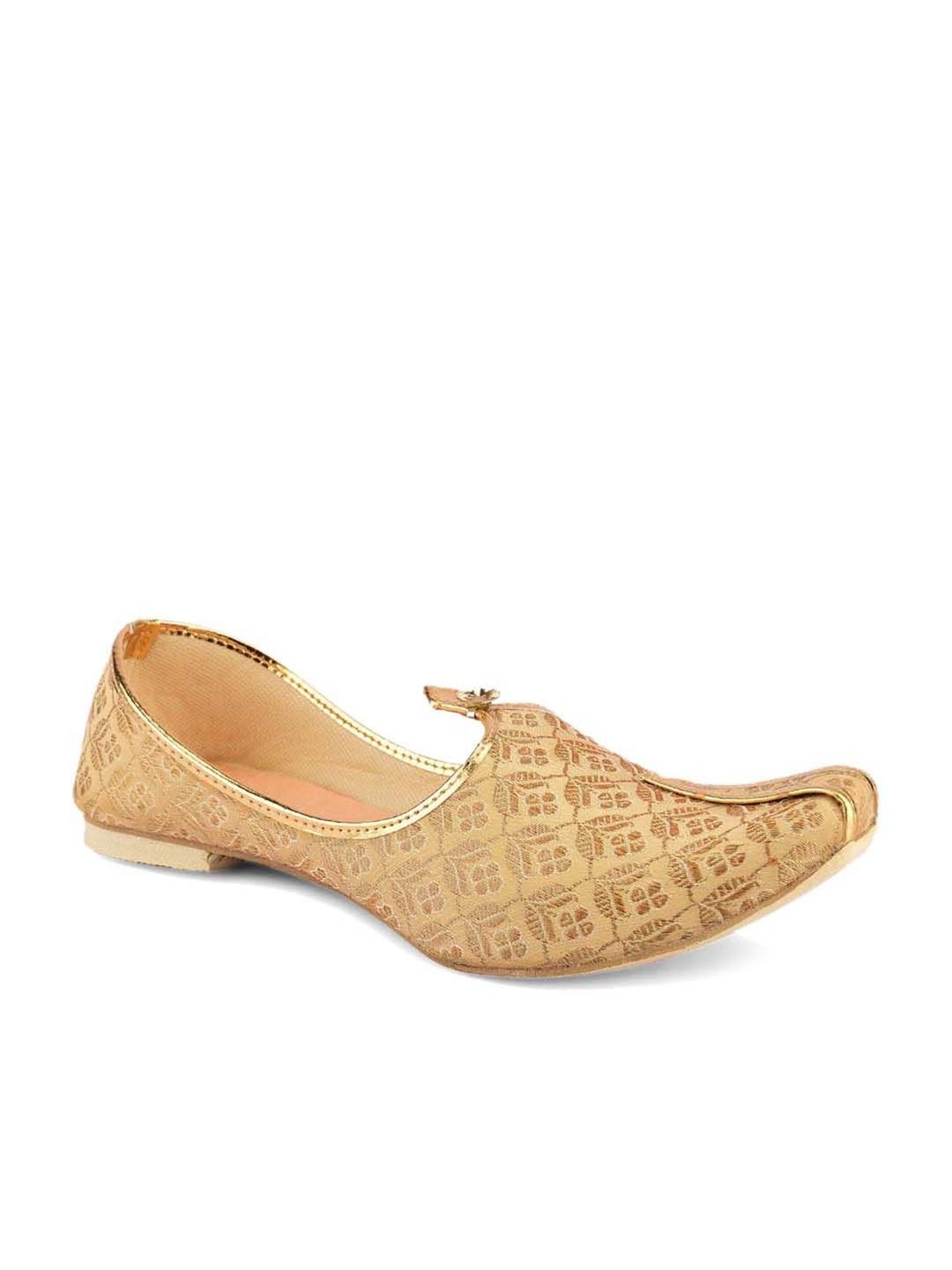 Walkway Men's Black Ethnic Juttis