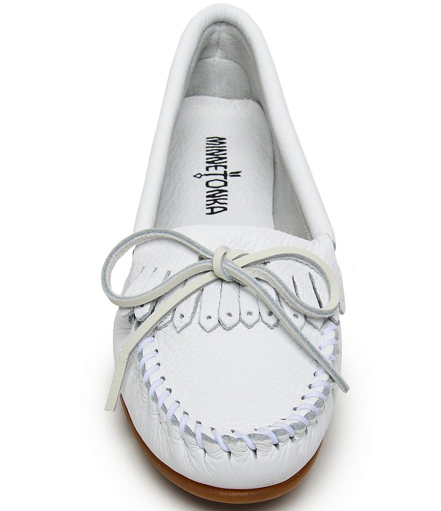 Minnetonka Deerskin Kilty Moccasins