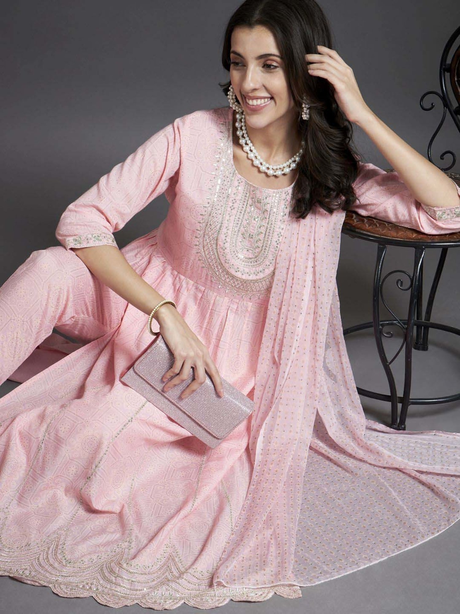 Heeposh Pink Embroidered Kurta Pant Set With Dupatta