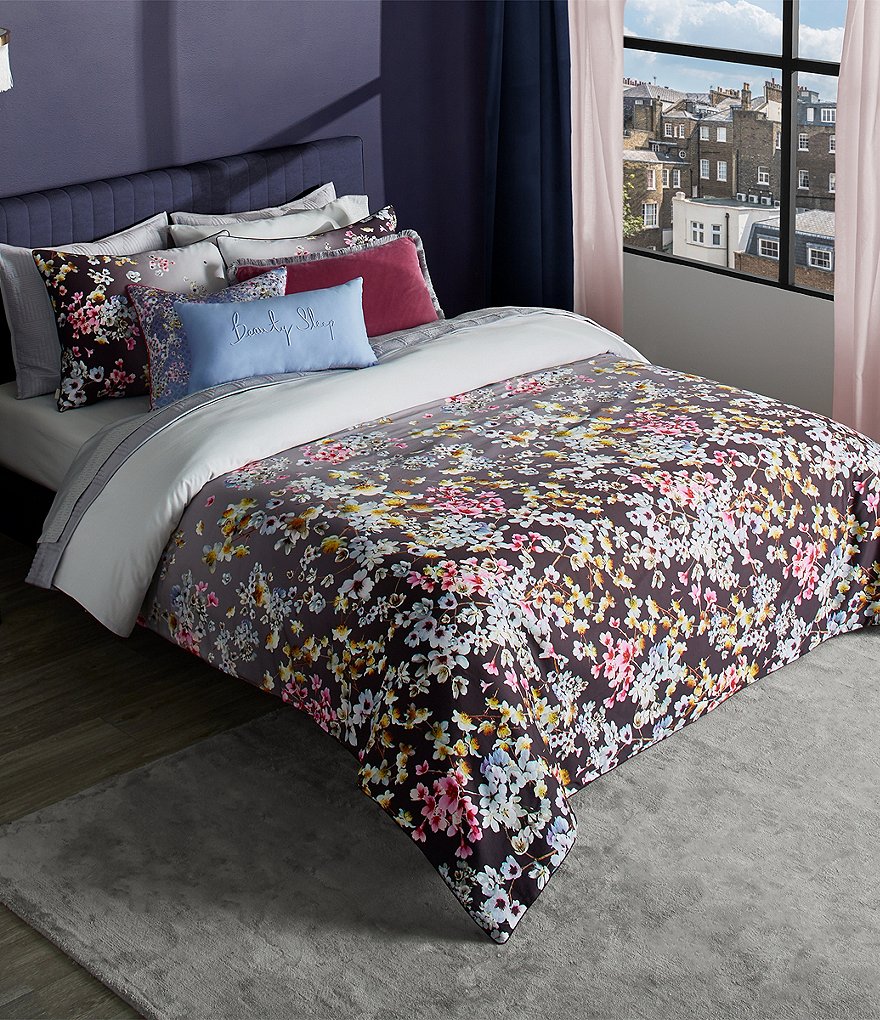 Ted Baker London Jasmine Black Duvet Cover Mini Set