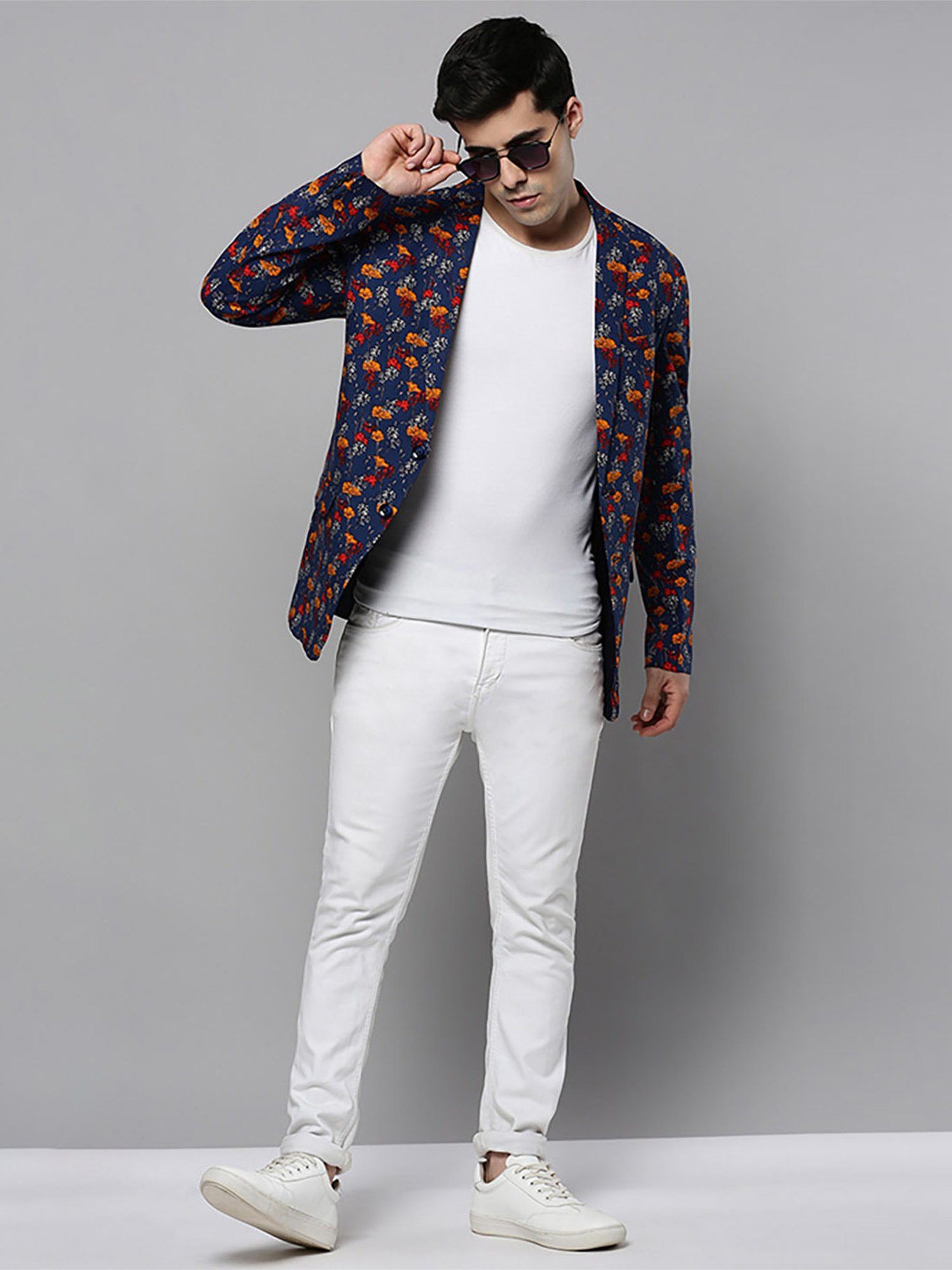 SHOWOFF Navy Blue Cotton Slim Fit Floral Print Blazer
