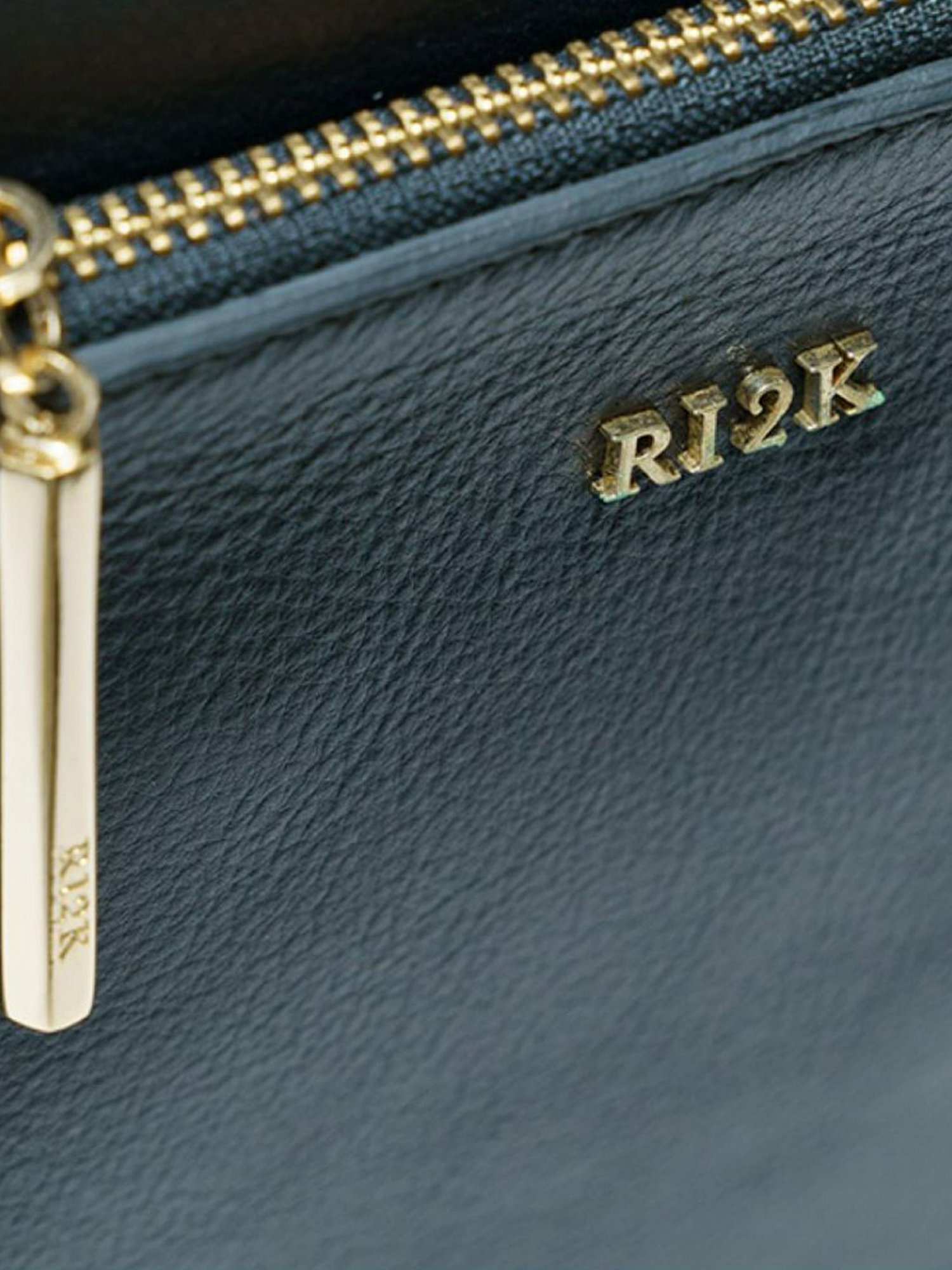 RI2K London Black Leather Large Shoulder Bag