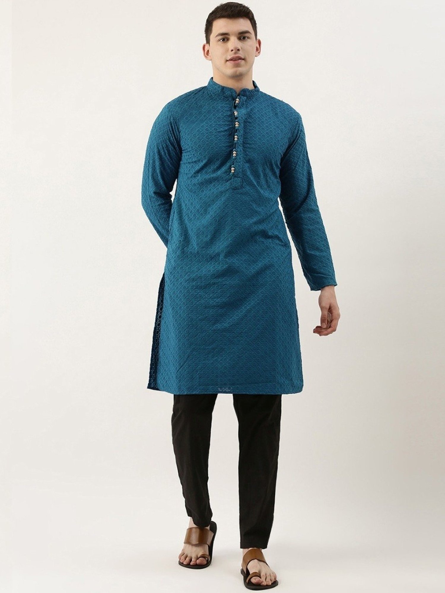 SWAGG INDIA Blue Cotton Regular Fit Embroidered Kurta