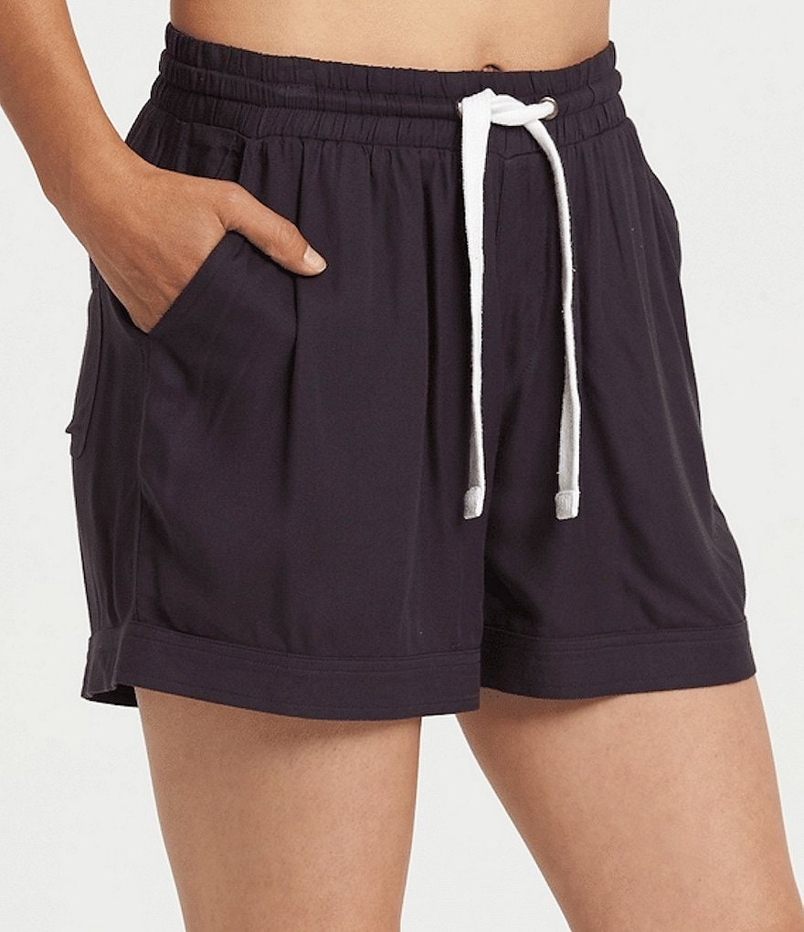 Guess Brynn Tropical Floral Mid Rise Linen Shorts