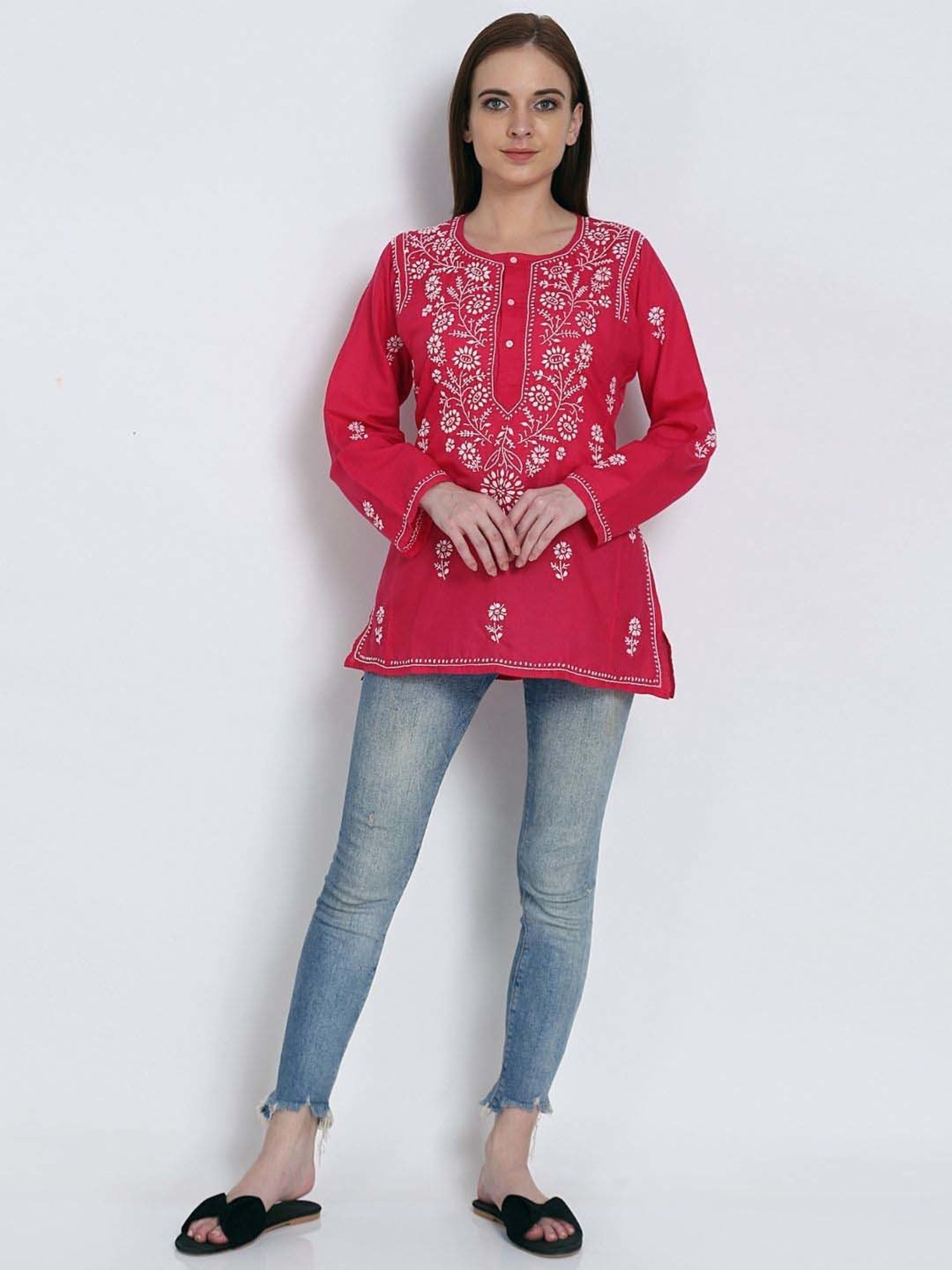 PARAMOUNT CHIKAN Magenta Cotton Chikankari Straight Kurti