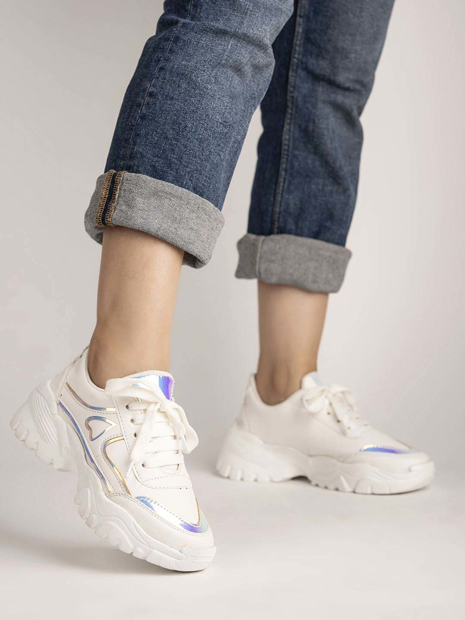 Shoetopia Kids White Walking Shoes