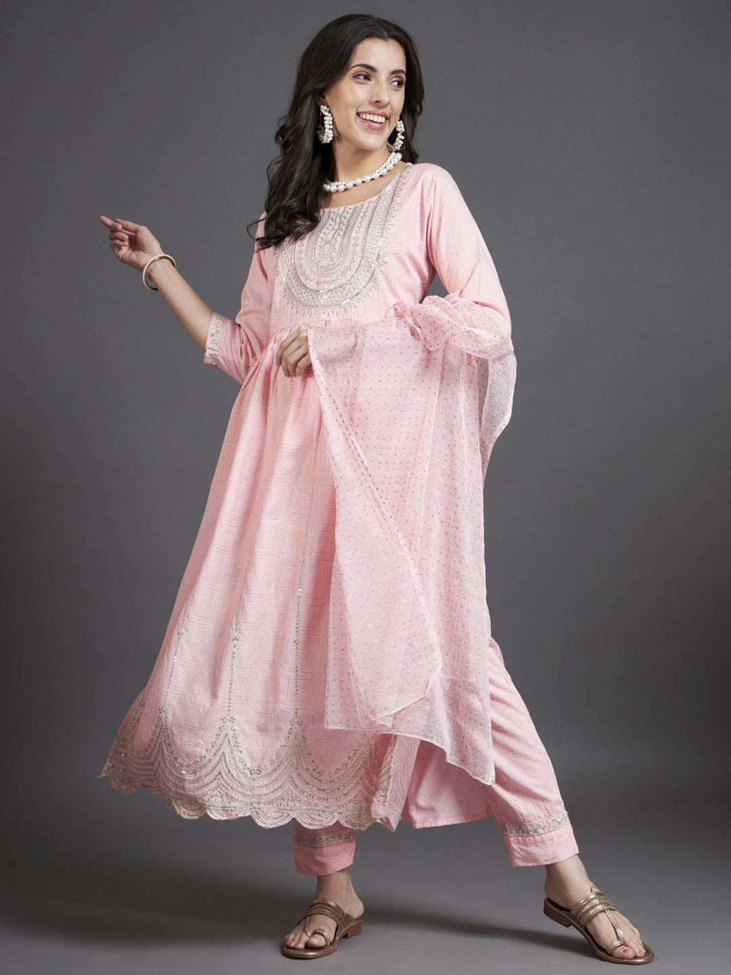 Heeposh Pink Embroidered Kurta Pant Set With Dupatta