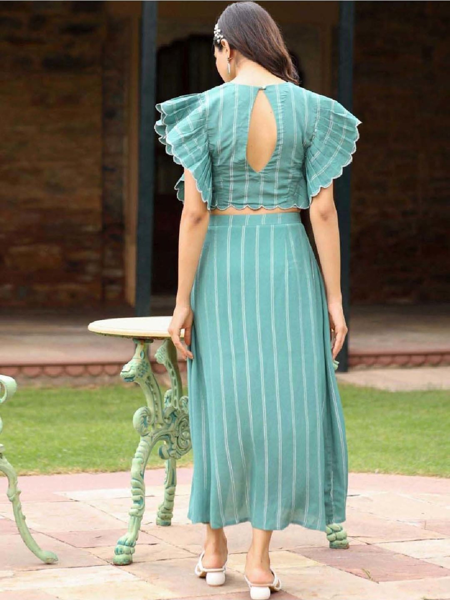 Artagai Beige Co-Ord Set with Notch Collar Kurta and Straight Pants