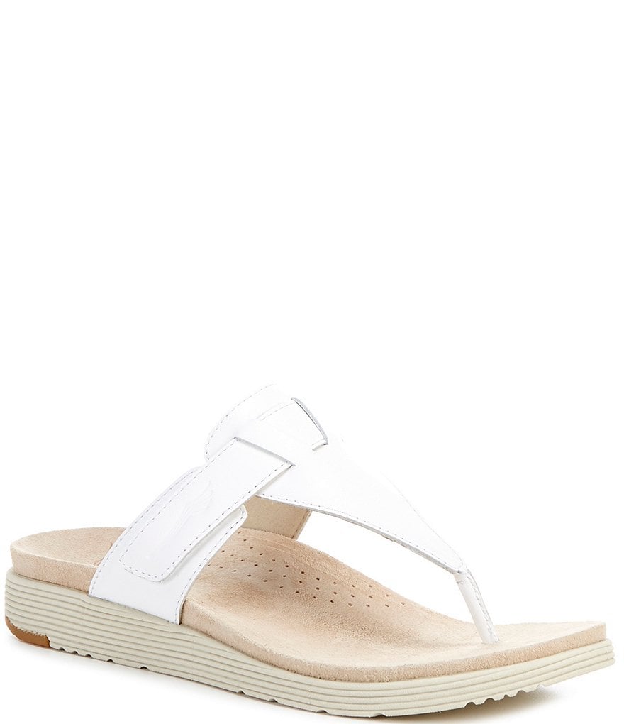 Dansko Cece Leather Thong Sandals