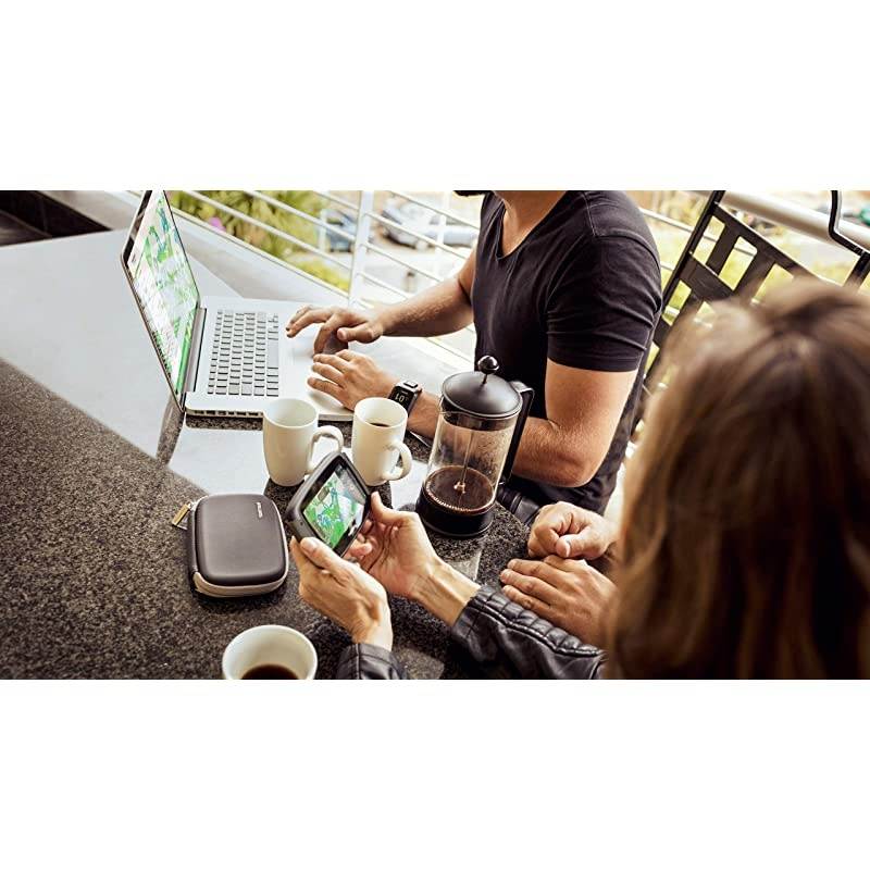 Rider 550 Motorcycle GPS Navigation Device, 4.3 Inch, with World Maps, Motorcycle Specific Winding and Hilly Roads, Updates via WiFi, Traffic and Speed Cams, Compatible with Siri and Google Now