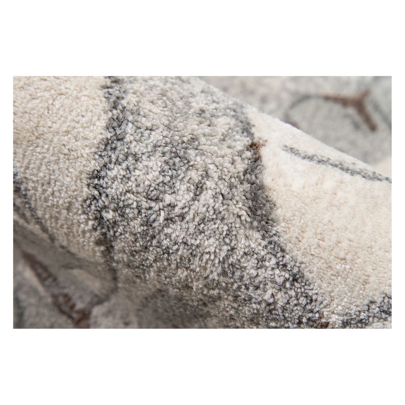 2'x3' Floral Loomed Accent Rug Gray - Momeni