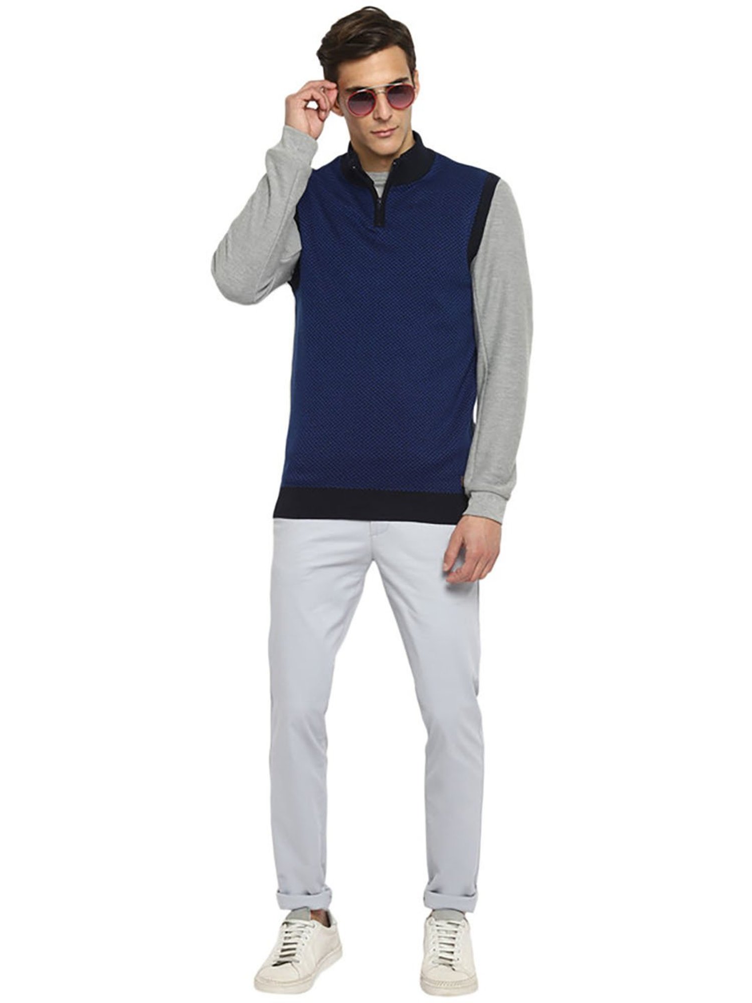 Turtle Navy & Black Cotton Regular Fit Self Design Sweater