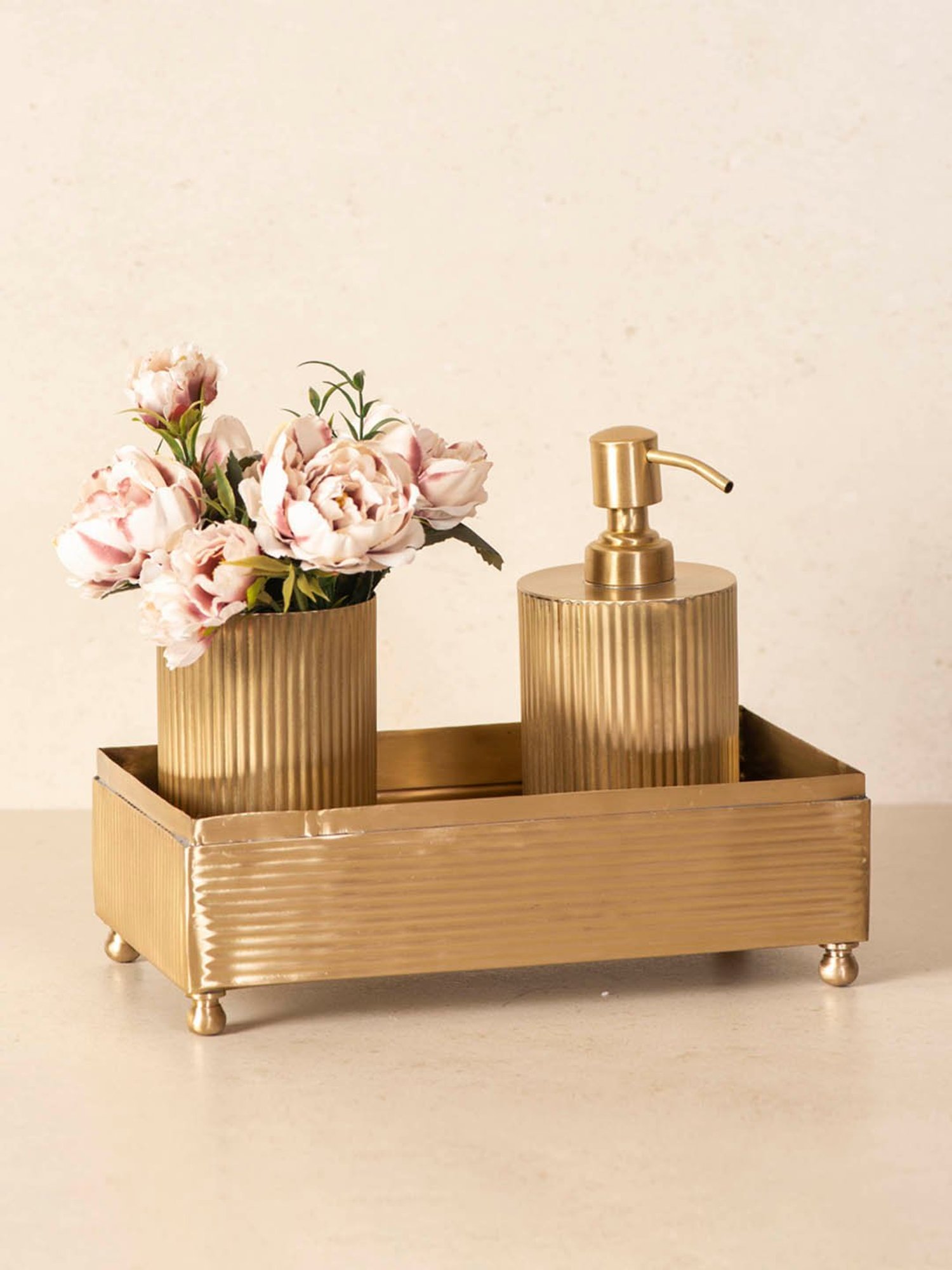 THE DECOR REMEDY Matte Gold Brass Bath Accessory Set