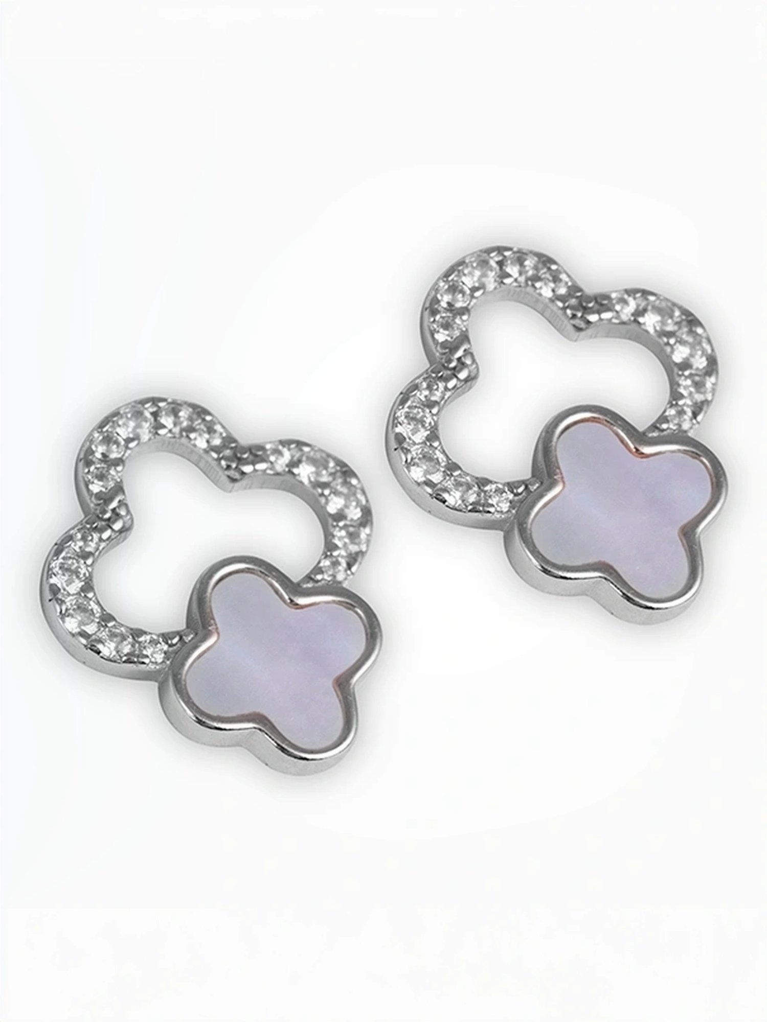 Touch925 Sterling Silver Zircon Bloom Pendant Set for women