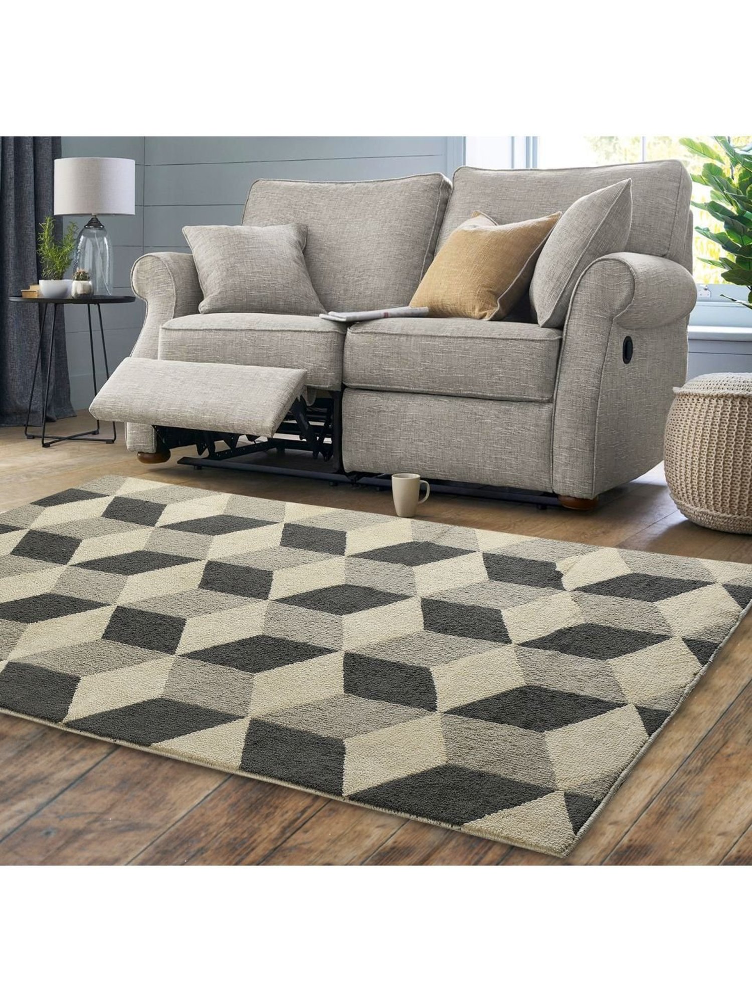 Saral Home Grey Yarn Art Carpet (120 x 180 cm)