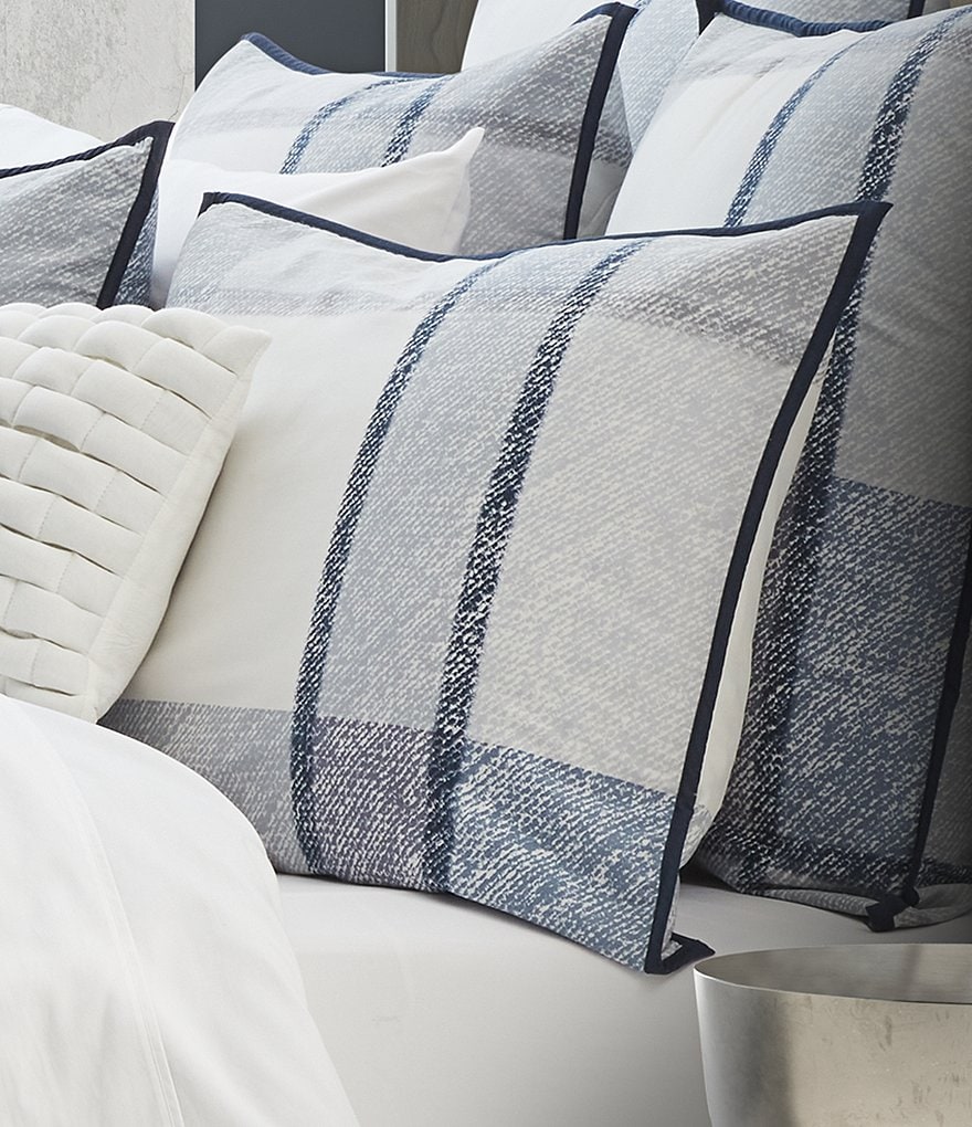 Oscar/Oliver Liam Plaid Indigo Mini Comforter Set