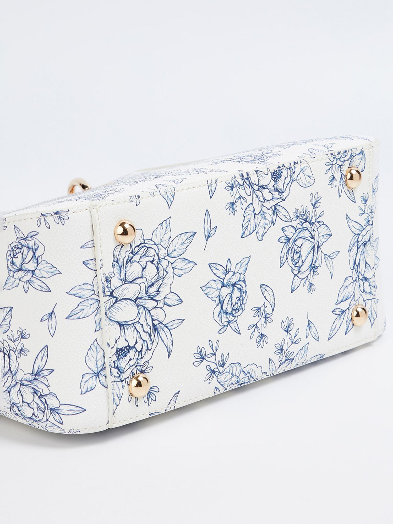 Elle White & Blue Printed Handbag