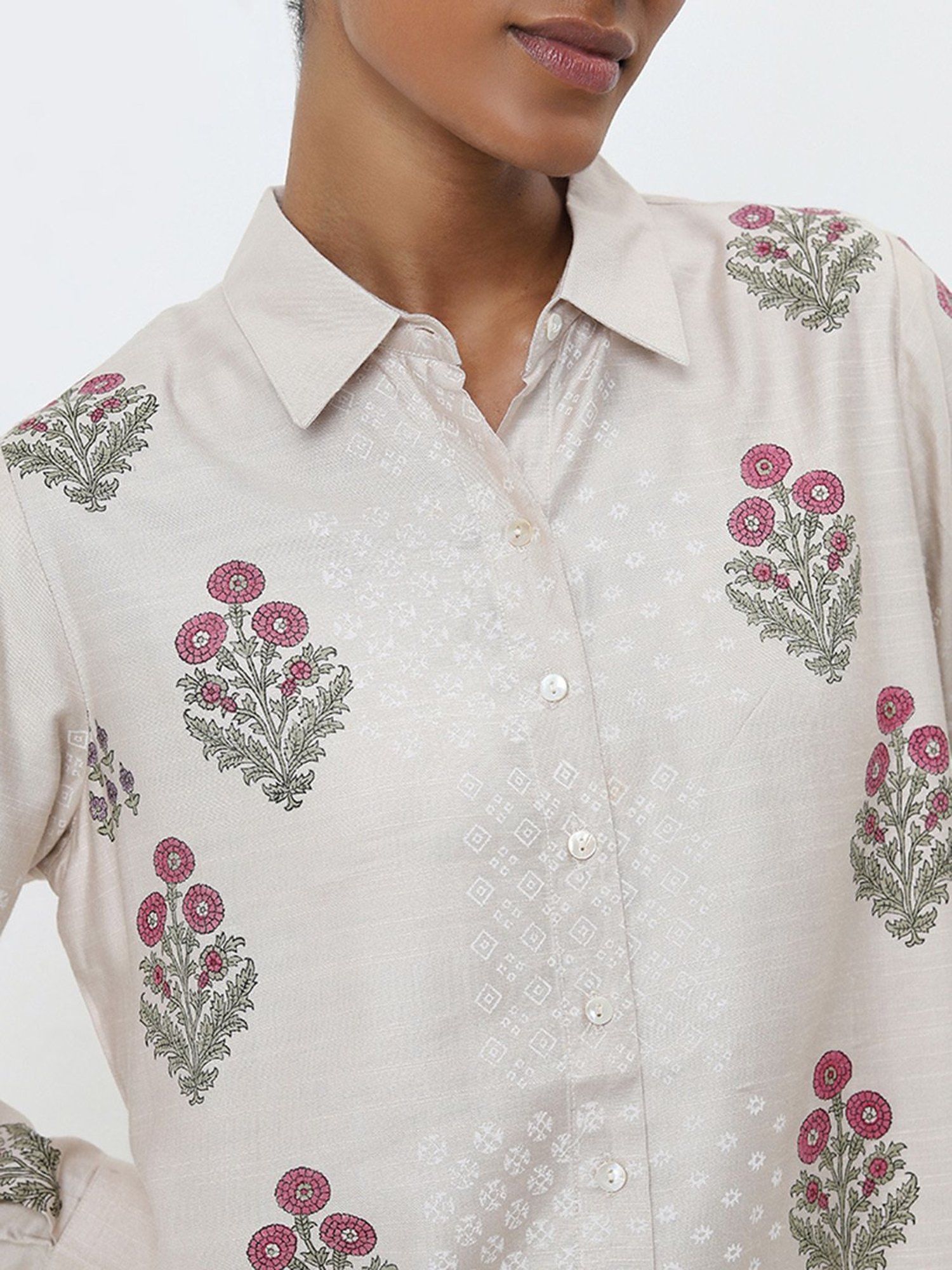 Zuba by Westside Beige Floral Printed Straight Tunic