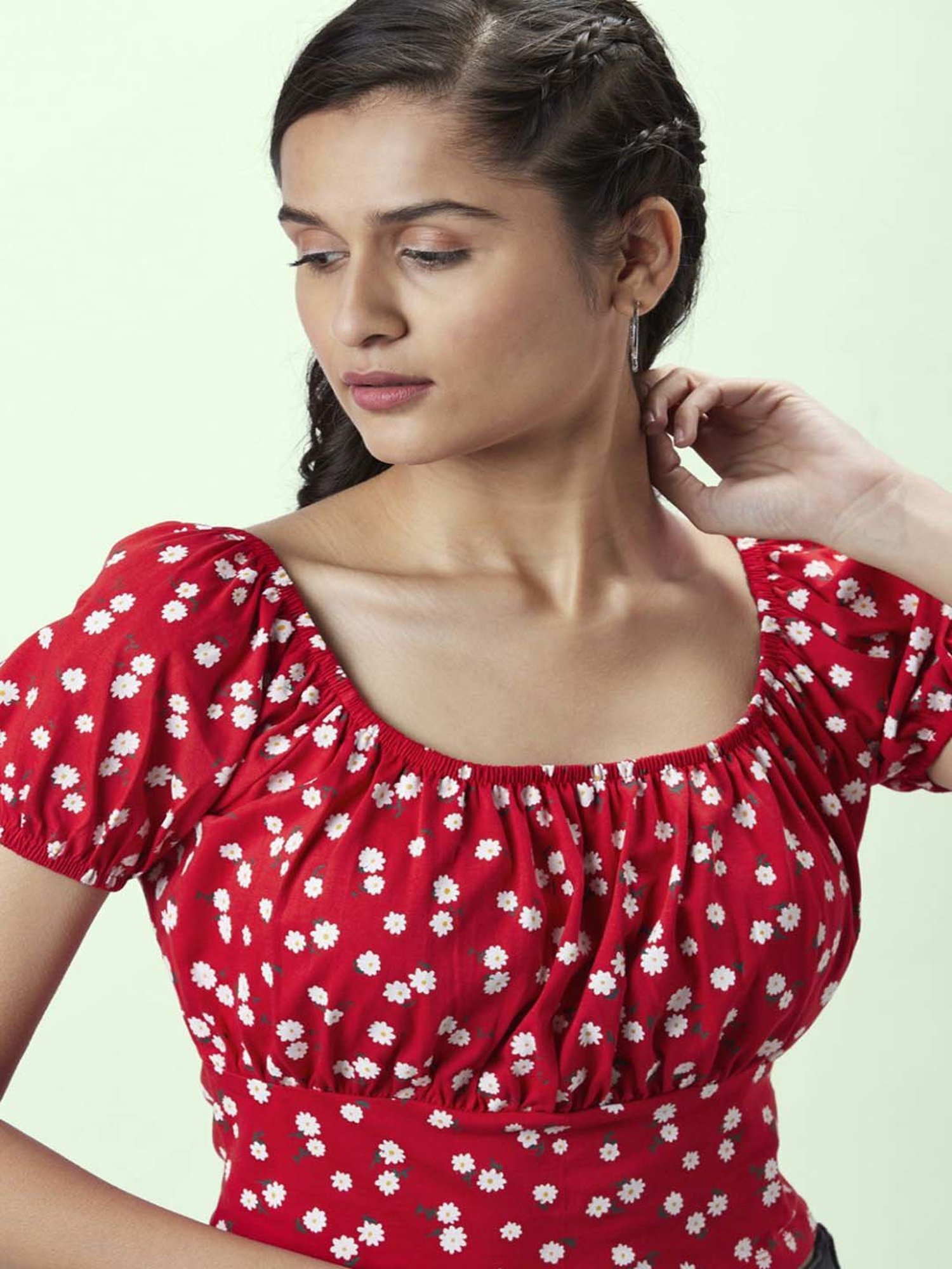 People by Pantaloons Red Cotton Floral Print Crop Top