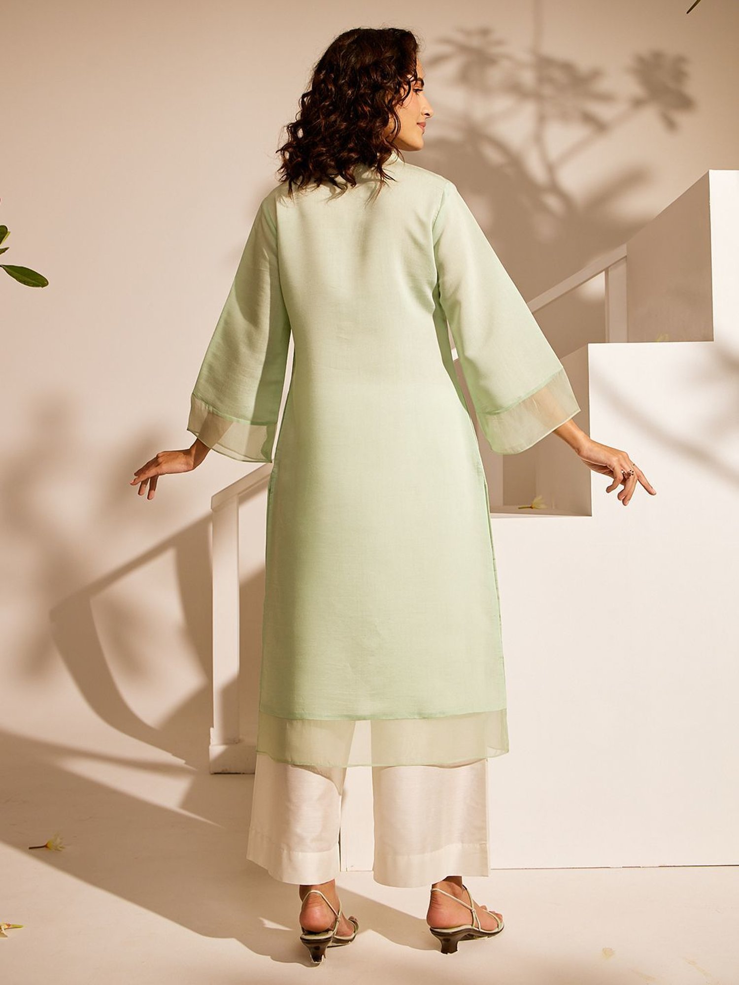 Daali Green Malai Silk Mandarin Collar 3/4 Sleeves Blooming Mood Kurta with Two Pockets
