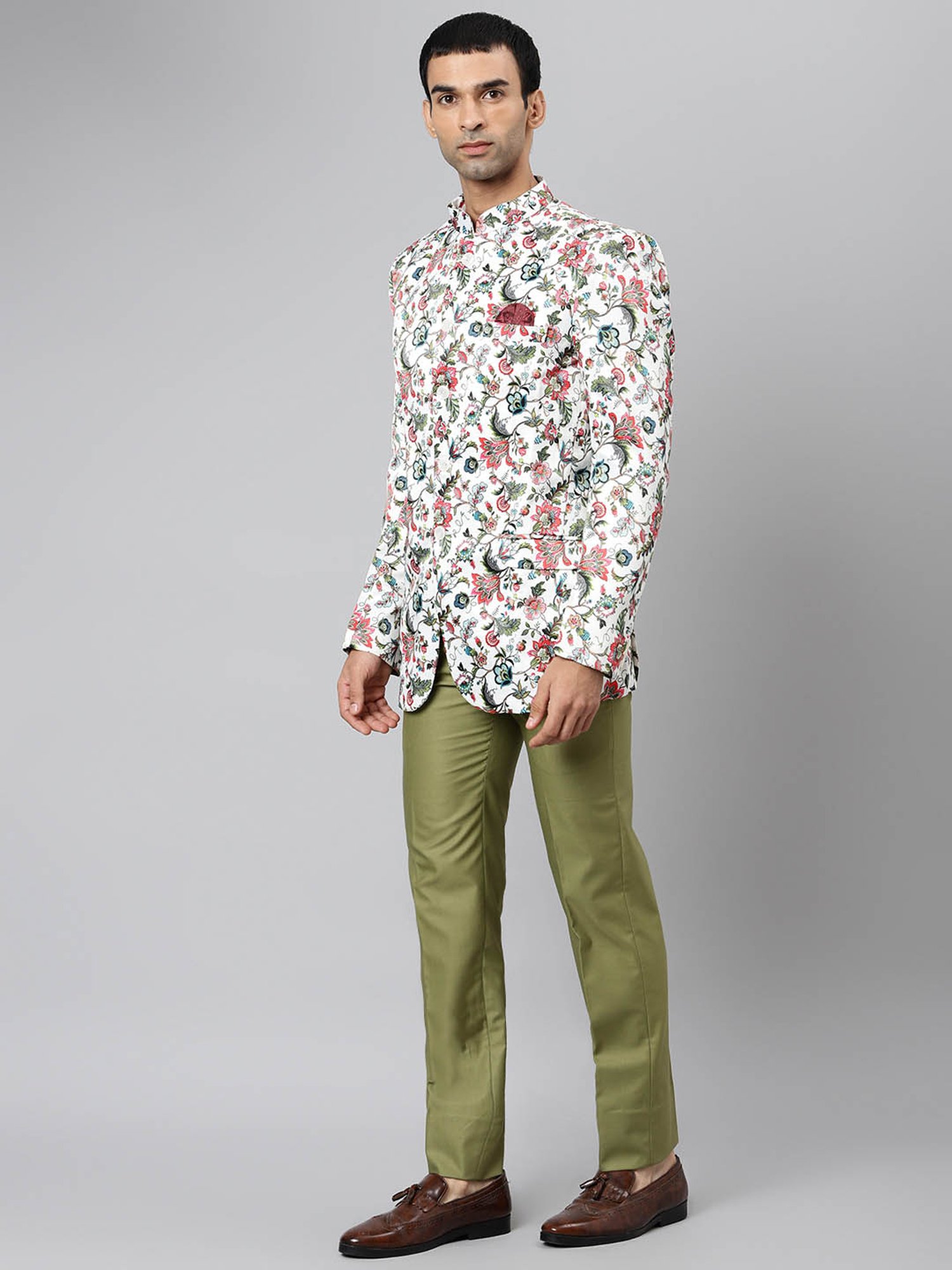 Vastramay White Cotton Straight Fit Embroidery Ethnic Suits