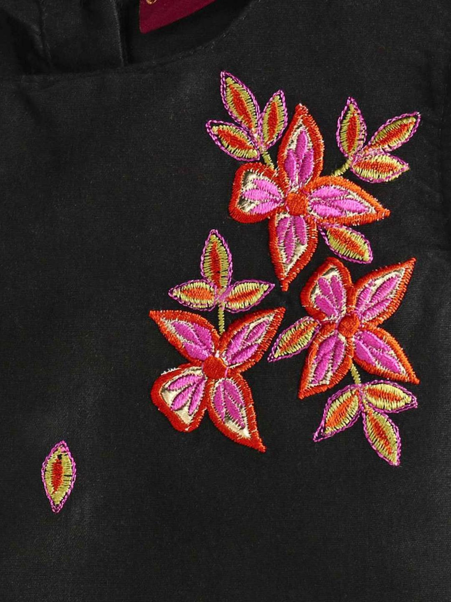 TWISHA Kids Black & Purple Embroidered Top Set