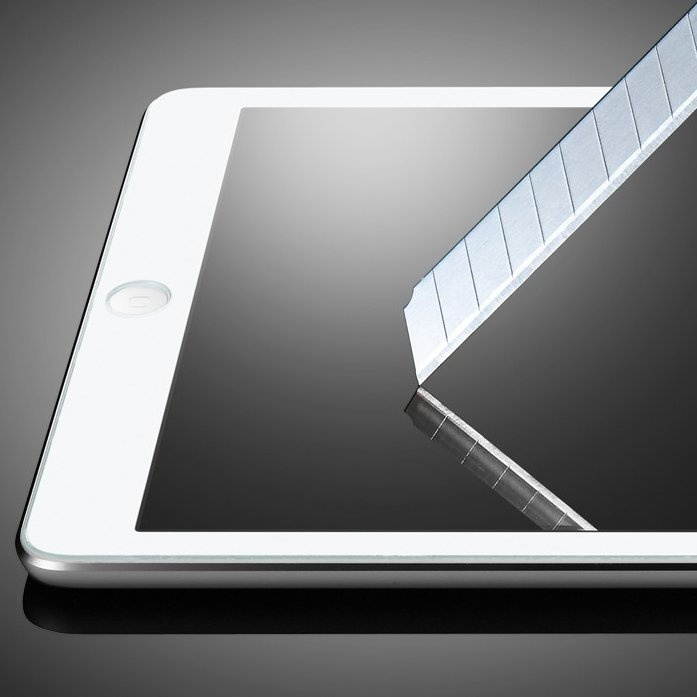 Premium Tempered Glass Screen Protector for iPad (2018/2017) / iPad Pro 9.7 inch / iPad Air / iPad Air 2